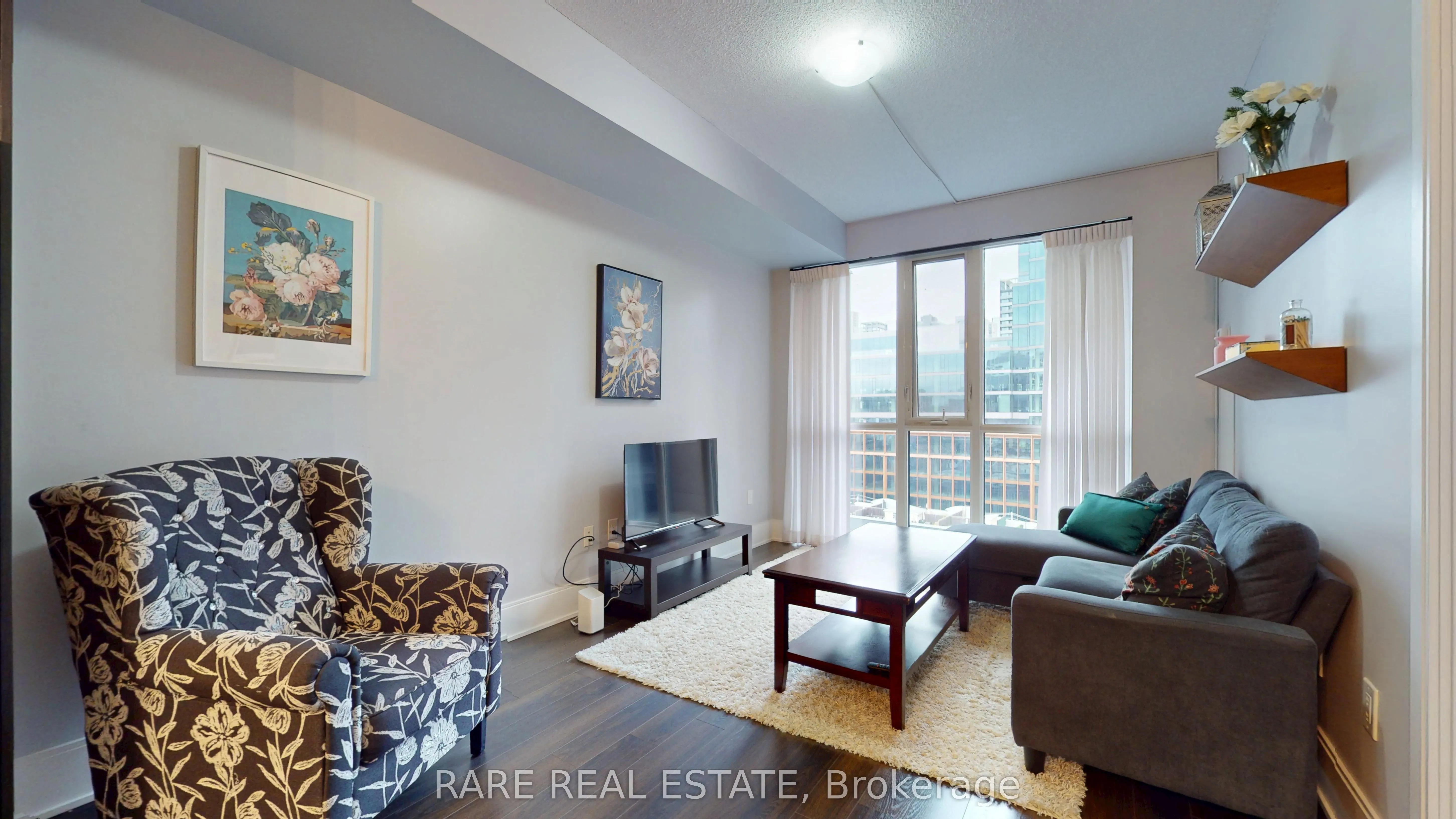 560 Front Street W, #925