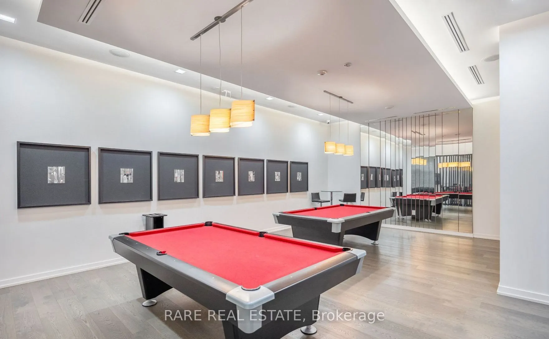 560 Front Street W, #925