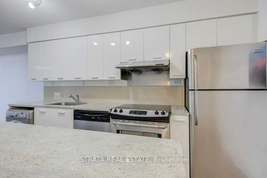 19 Singer Court, #512