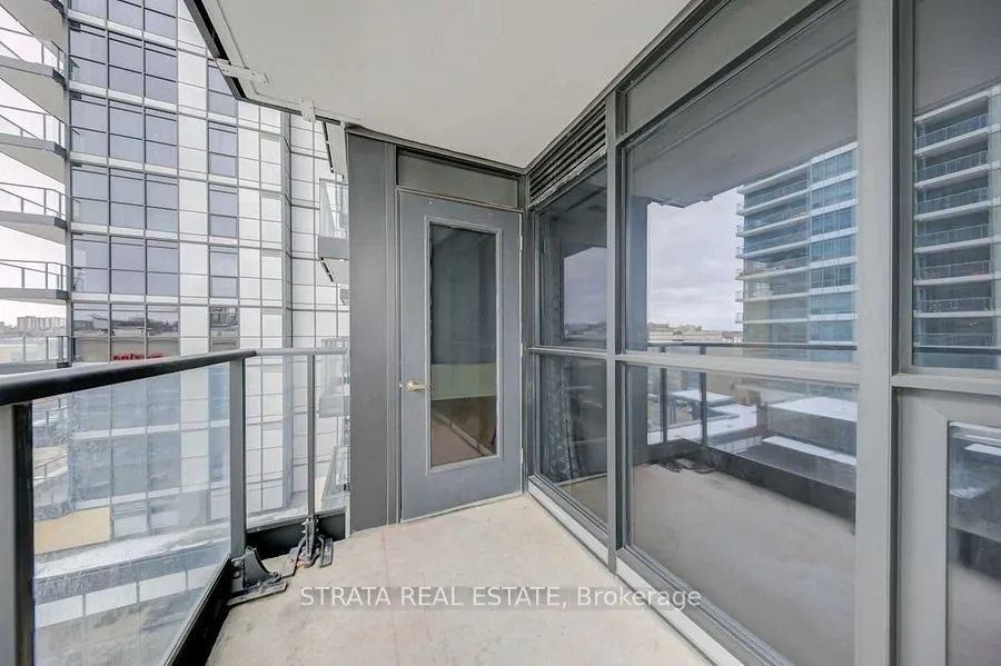 19 Singer Court, #512