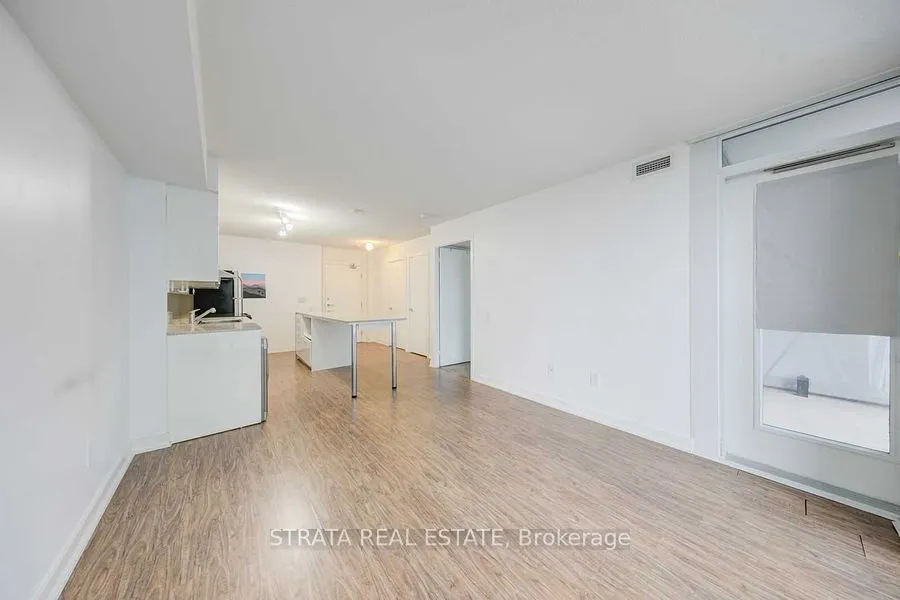 19 Singer Court, #512