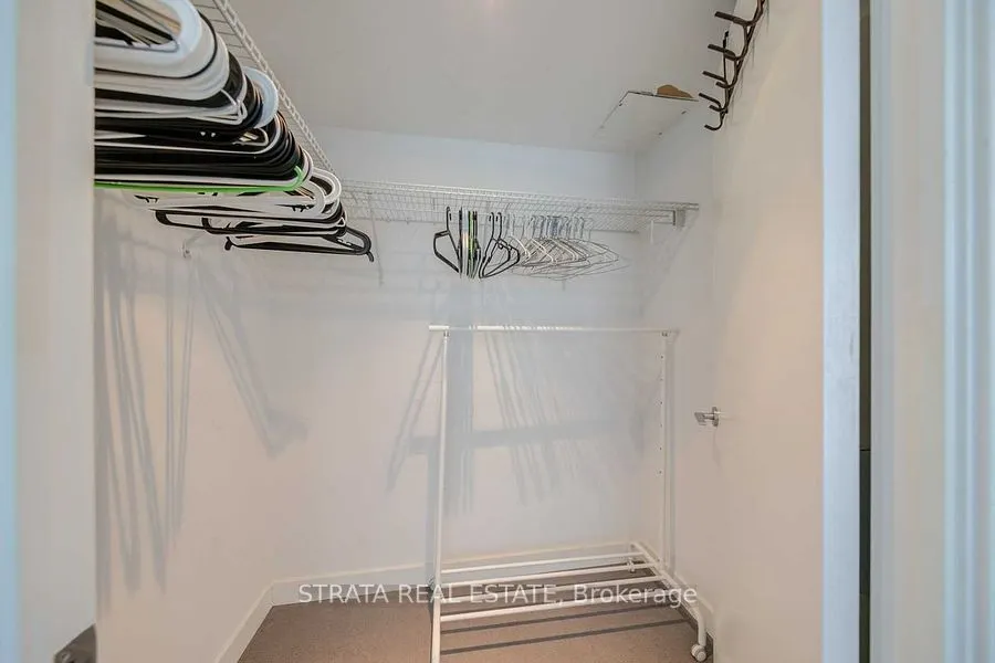 19 Singer Court, #512