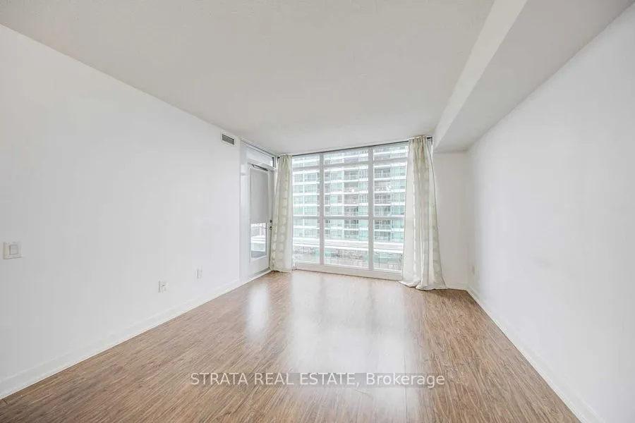 19 Singer Court, #512
