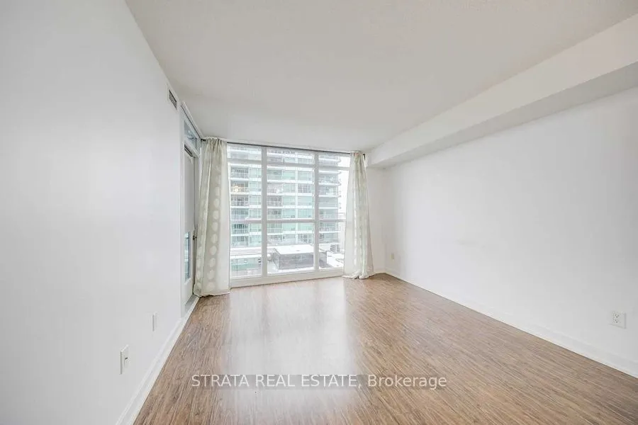 19 Singer Court, #512