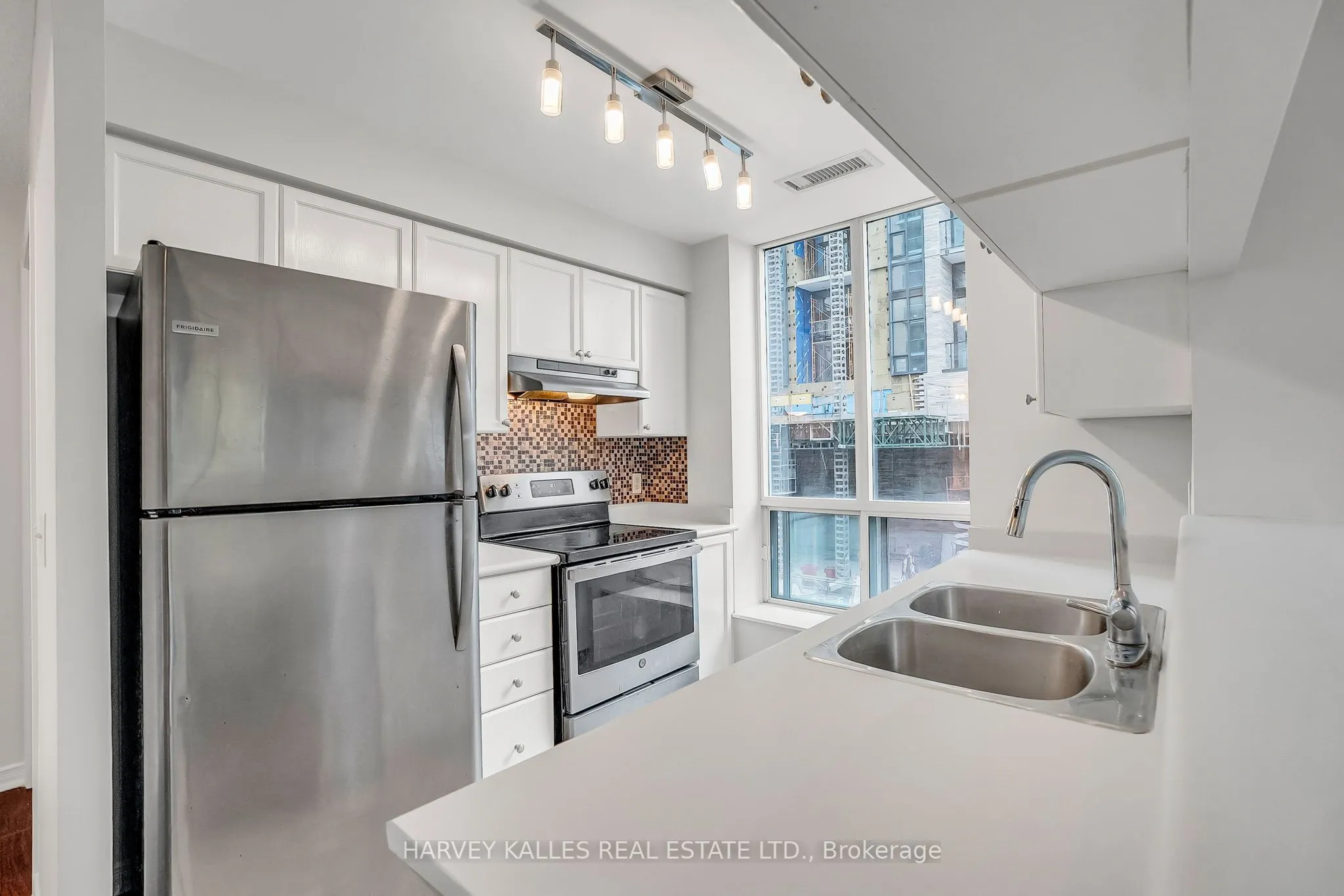 28 Olive Avenue, #202