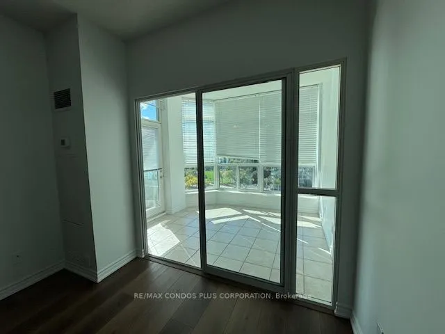 600 Queens Quay W, #Sph23