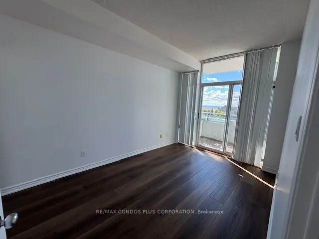 600 Queens Quay W, #Sph23