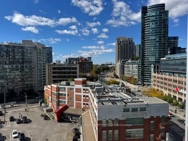 600 Queens Quay W, #Sph23