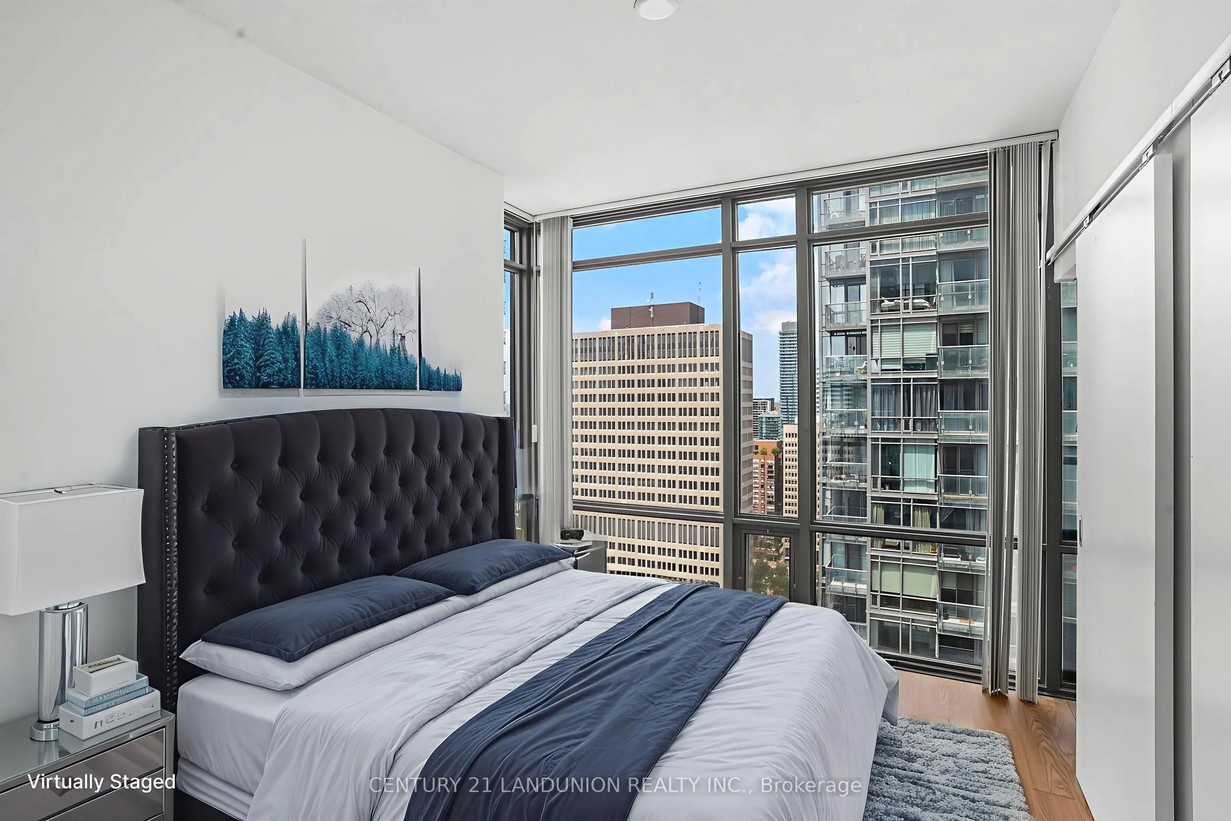38 Grenville Street, #2801