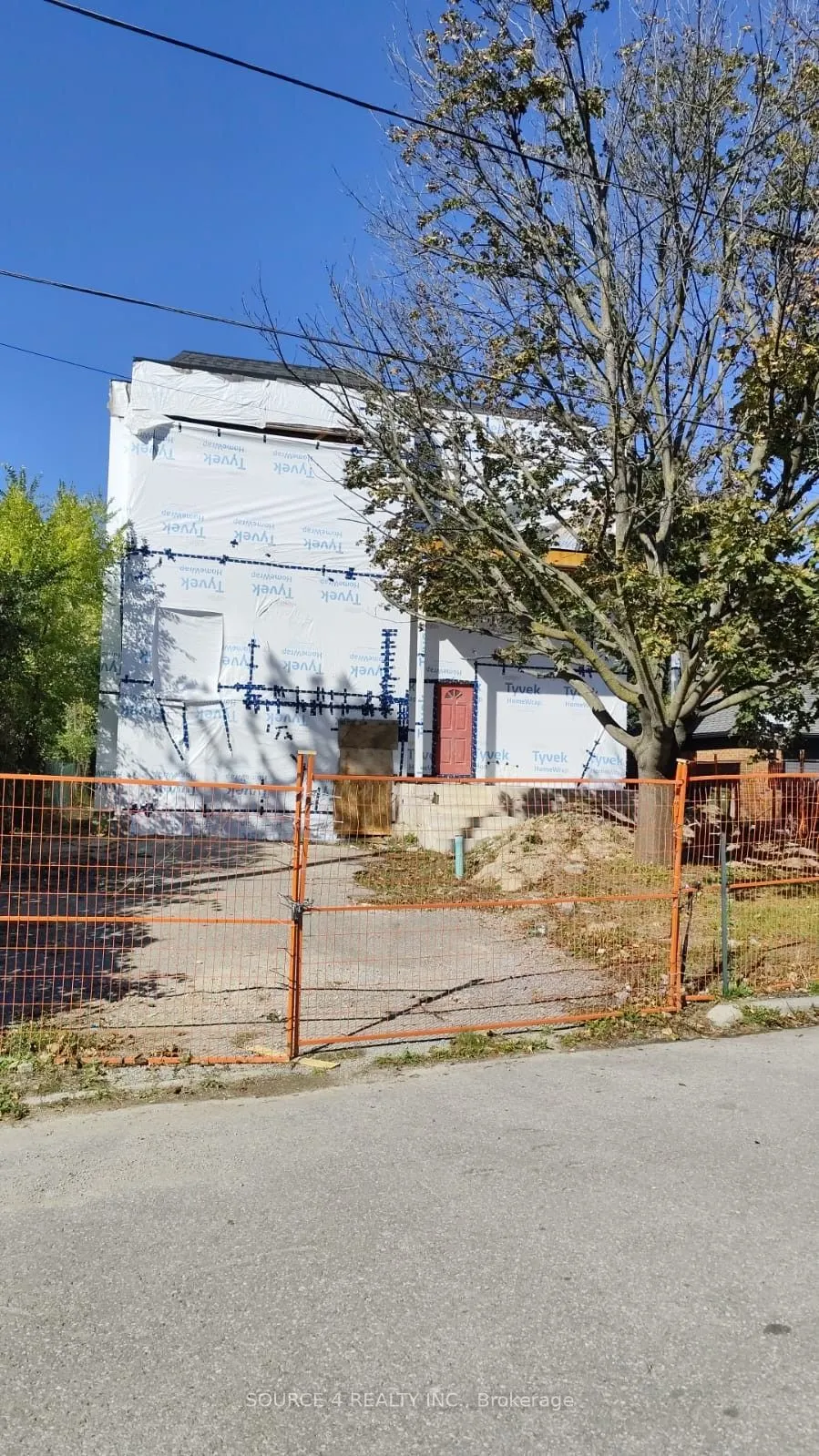 30 Irvington Crescent