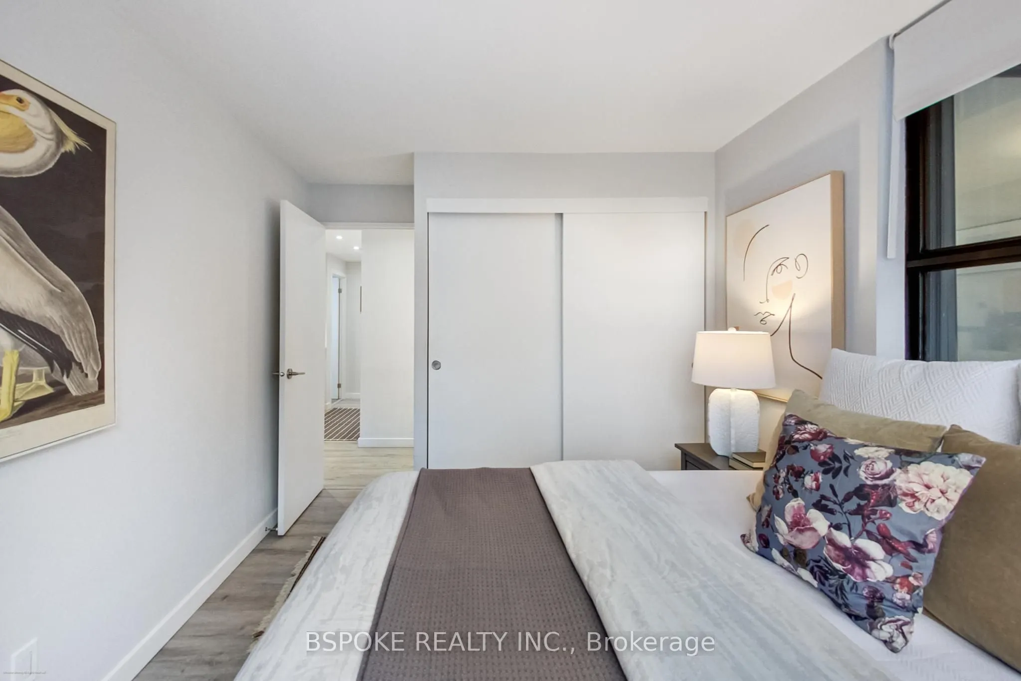 105 McCaul Street, #204