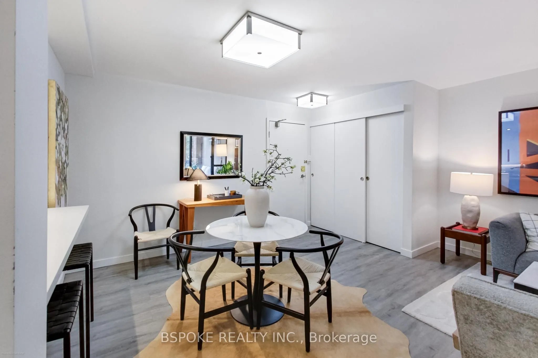 105 McCaul Street, #204