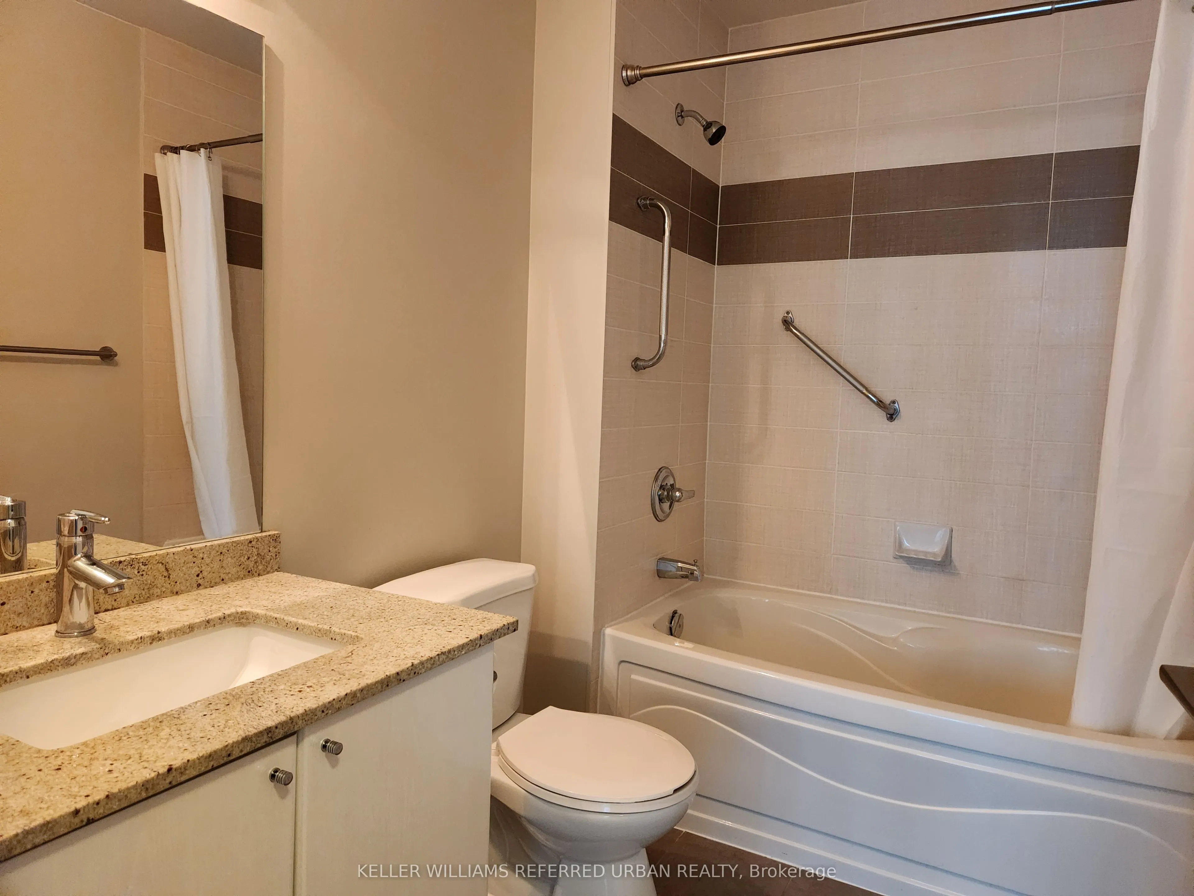 18 Harbour Street, #2606