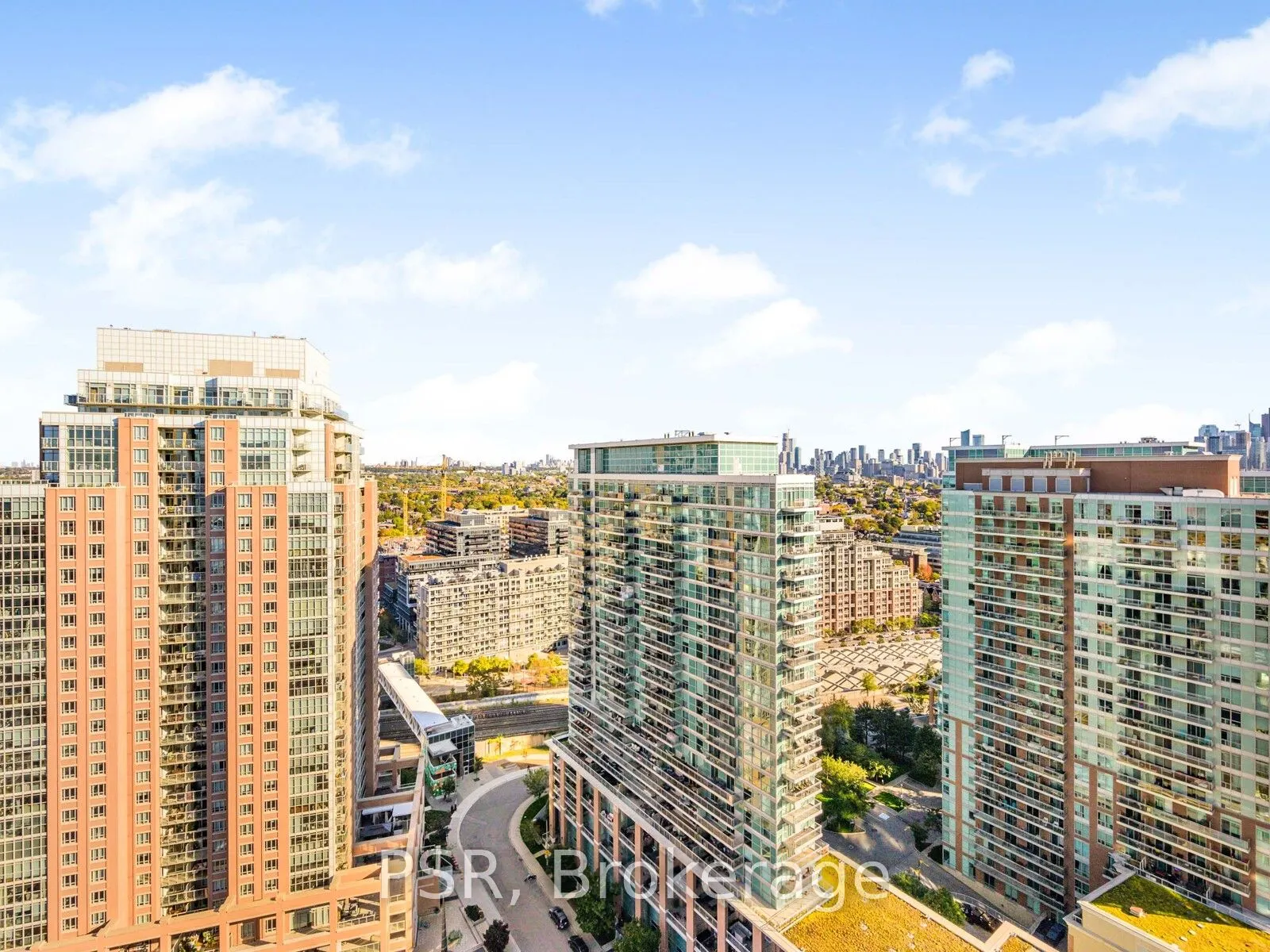 150 East Liberty Street, #2513