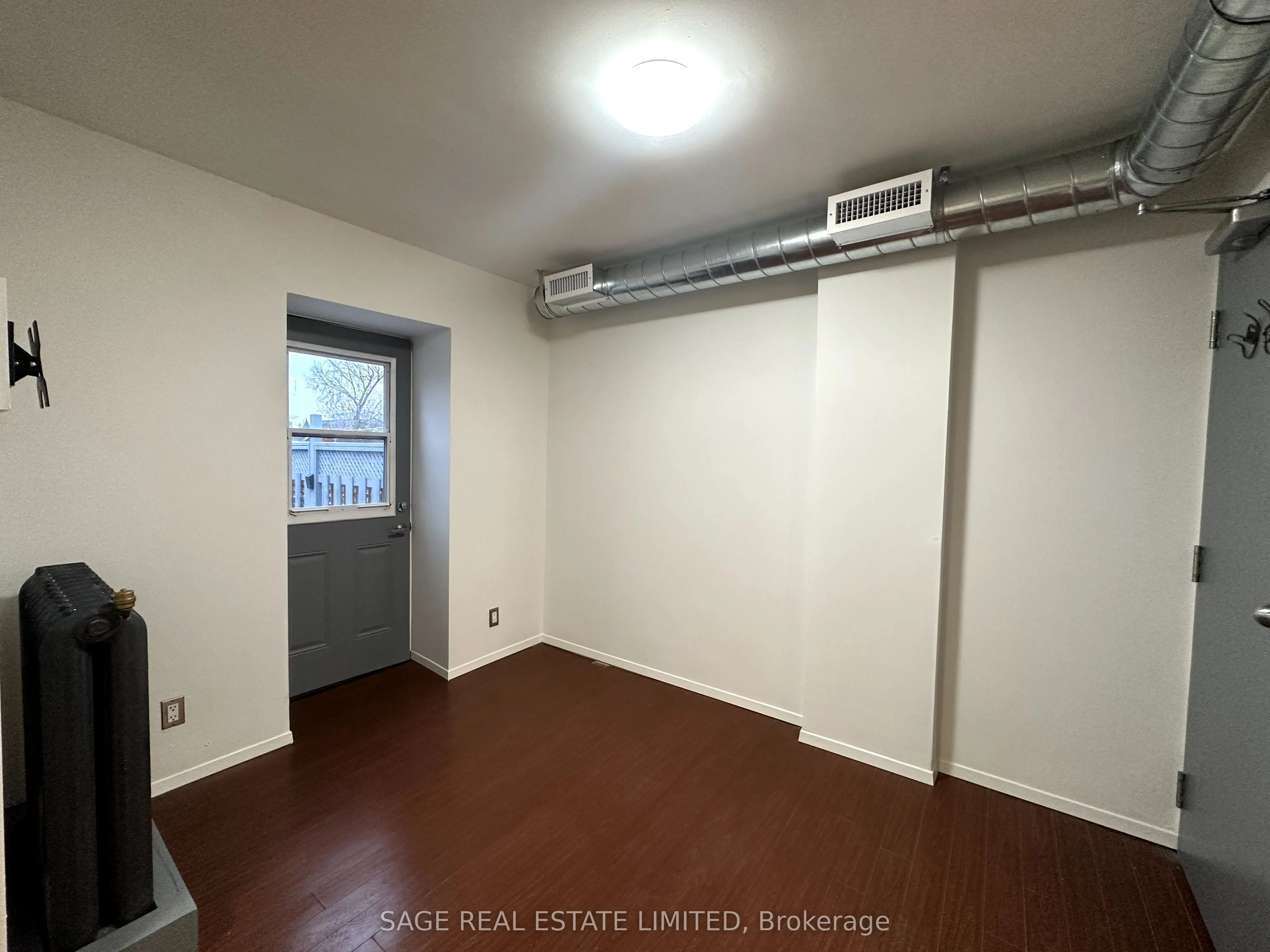 1130 Queen Street W, #3