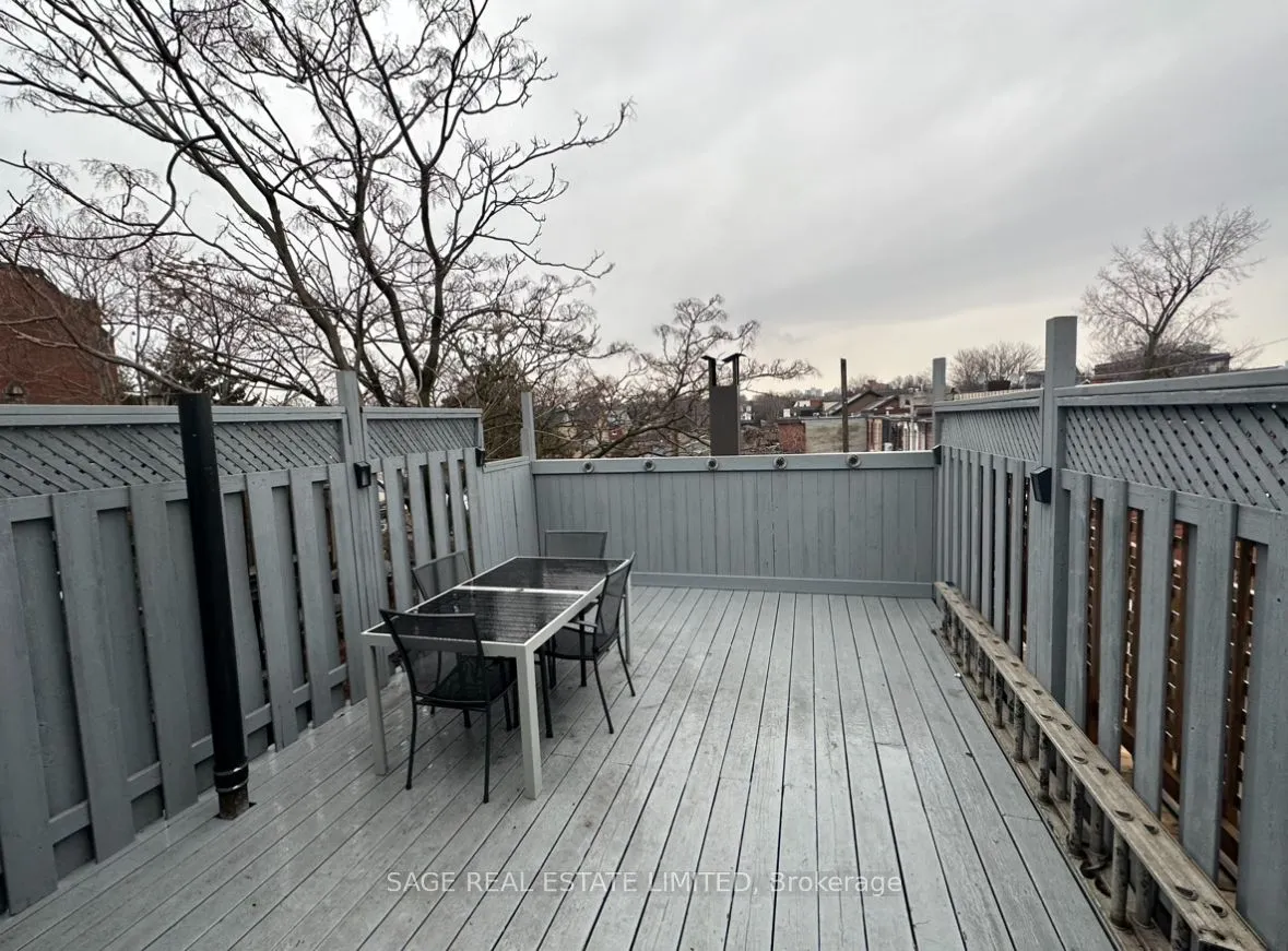 1130 Queen Street W, #3