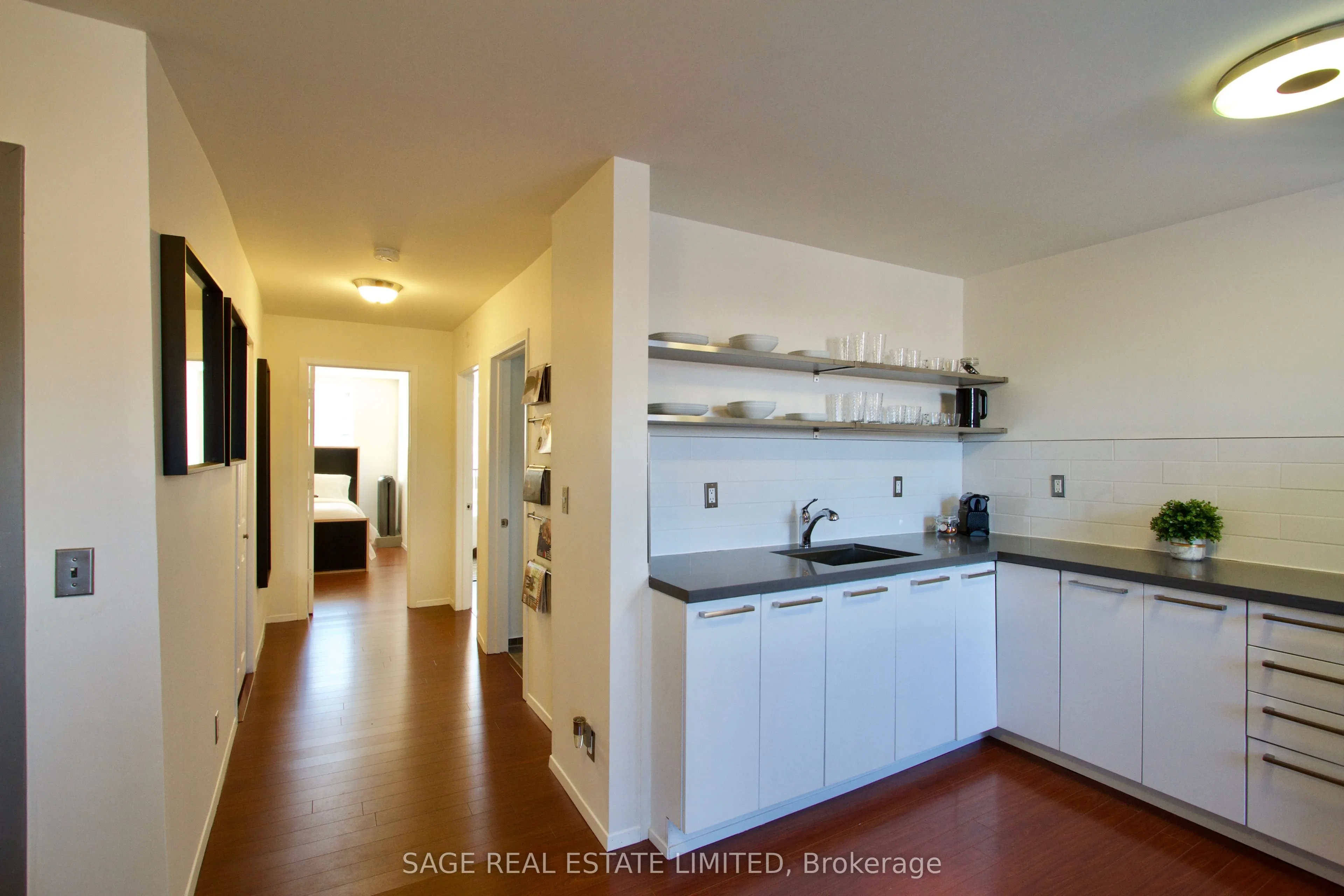 1130 Queen Street W, #3