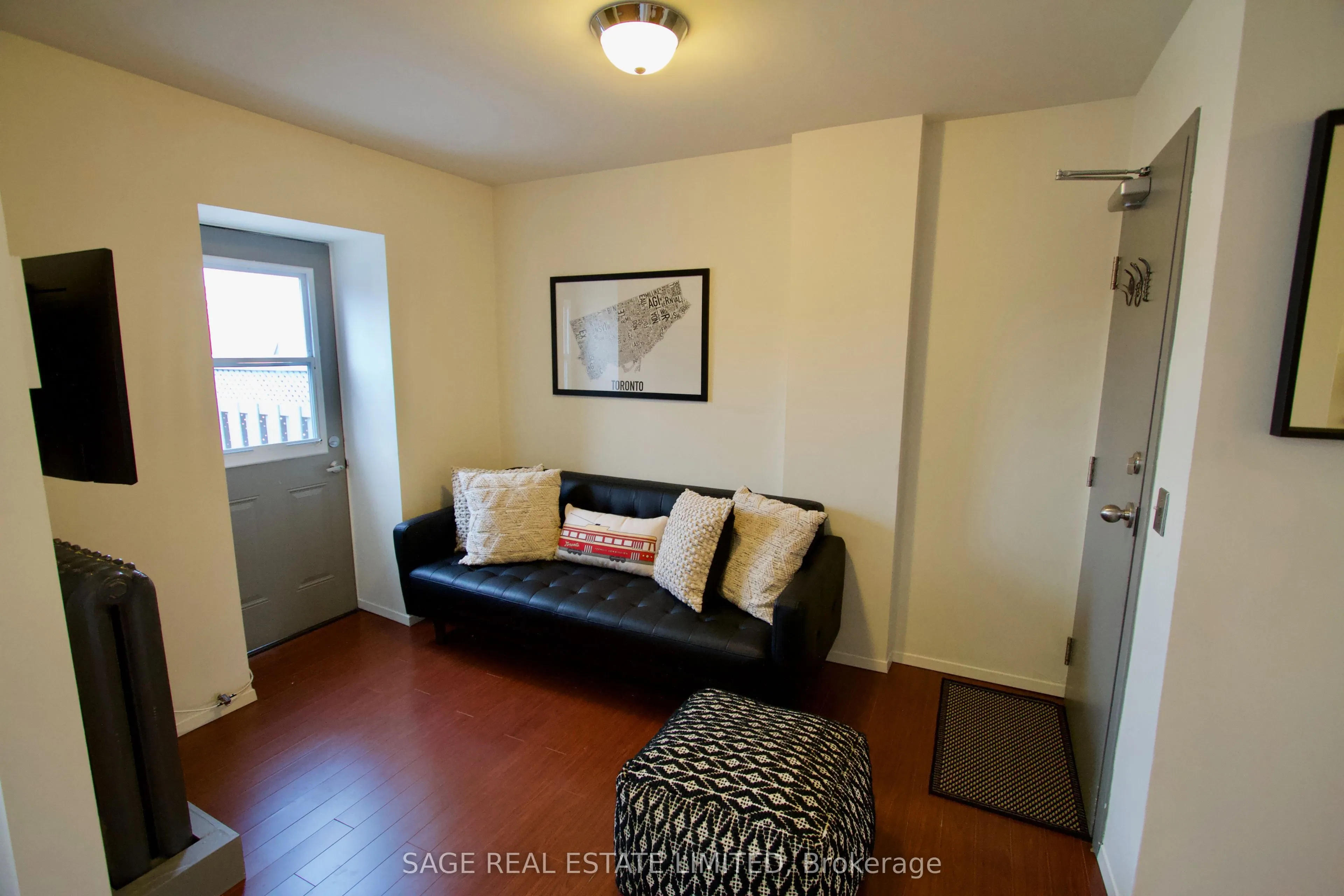 1130 Queen Street W, #3