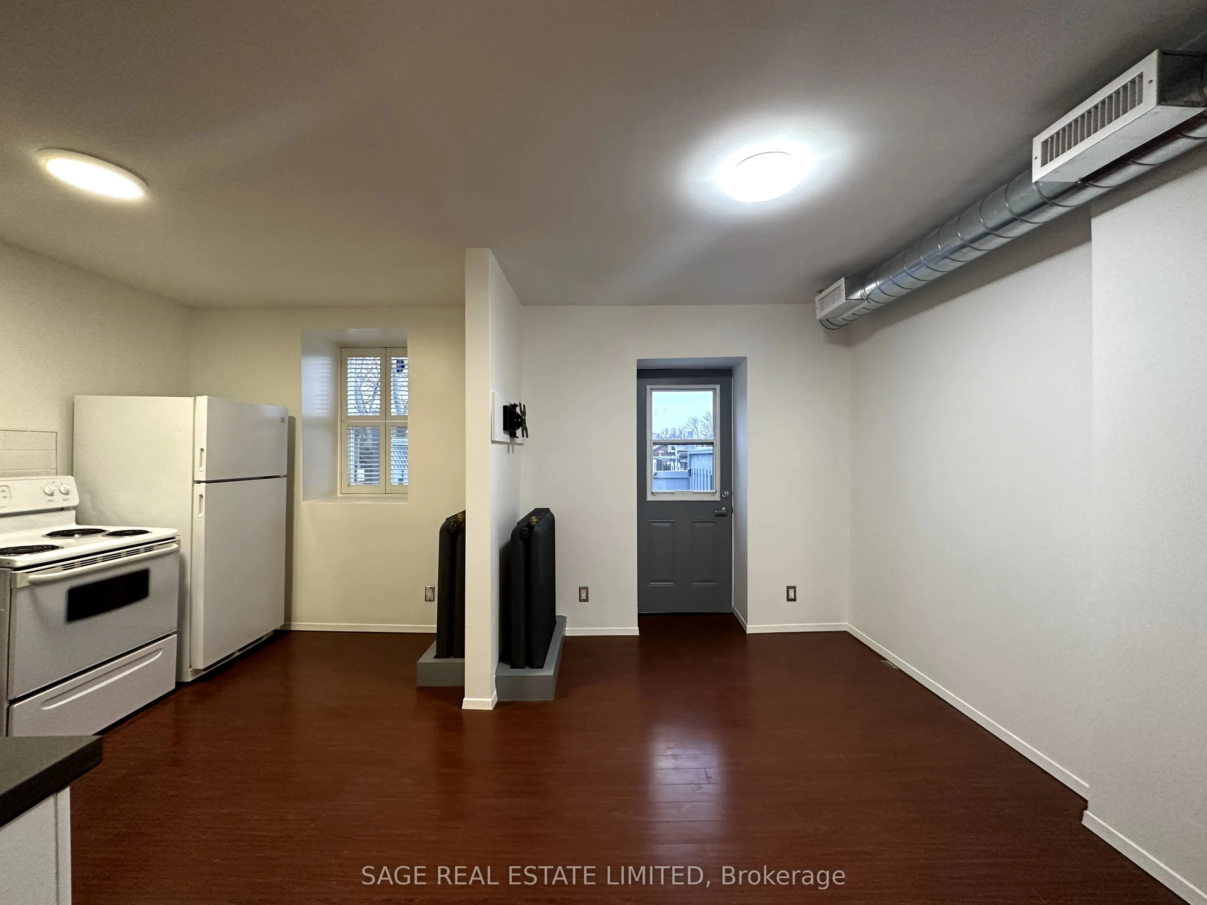 1130 Queen Street W, #3