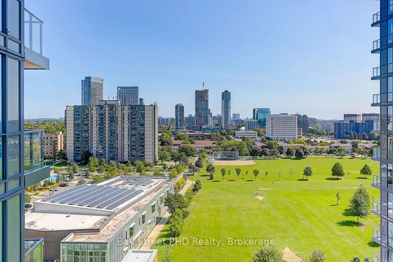 38 Forest Manor Road, #1205