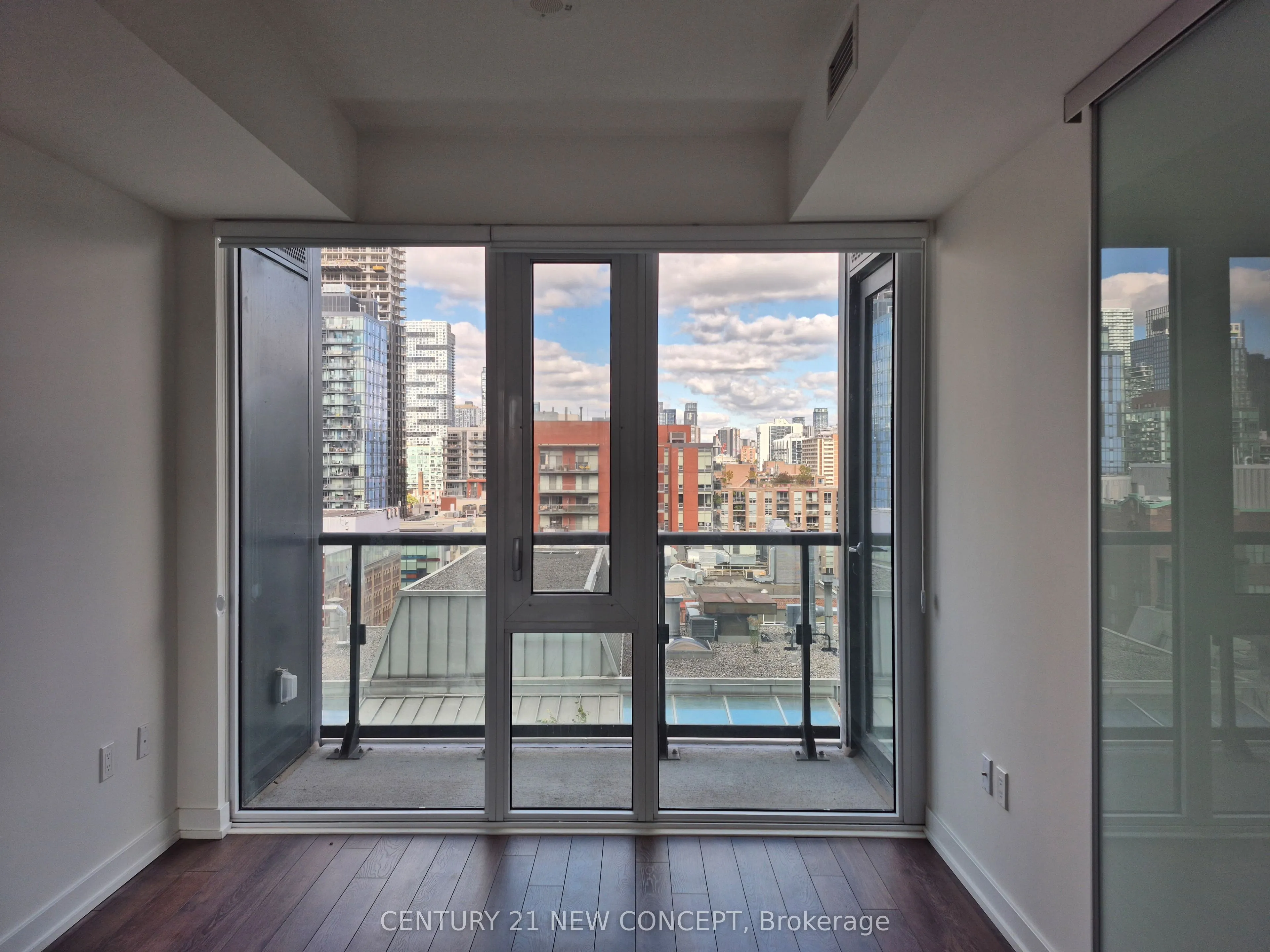 158 Front Street E, #1205