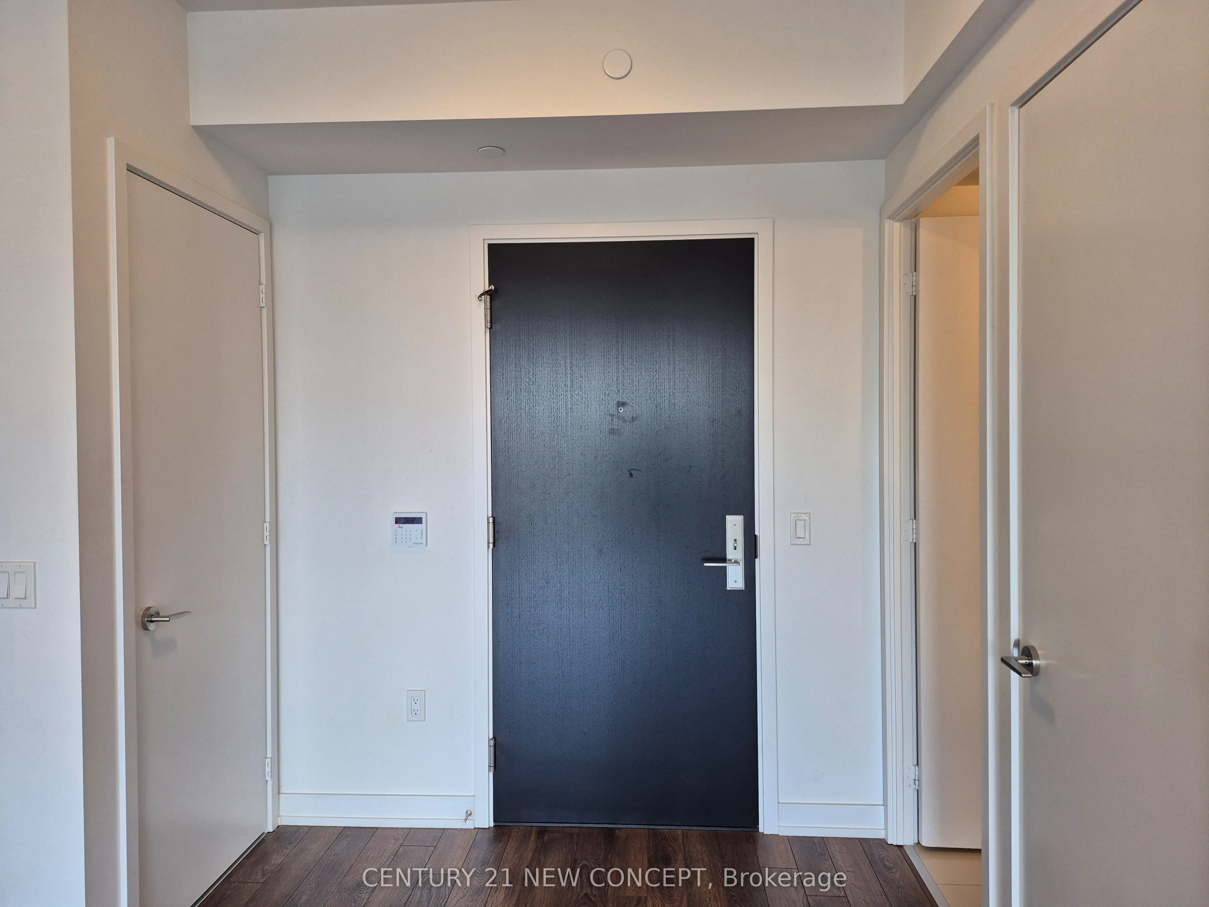 158 Front Street E, #1205