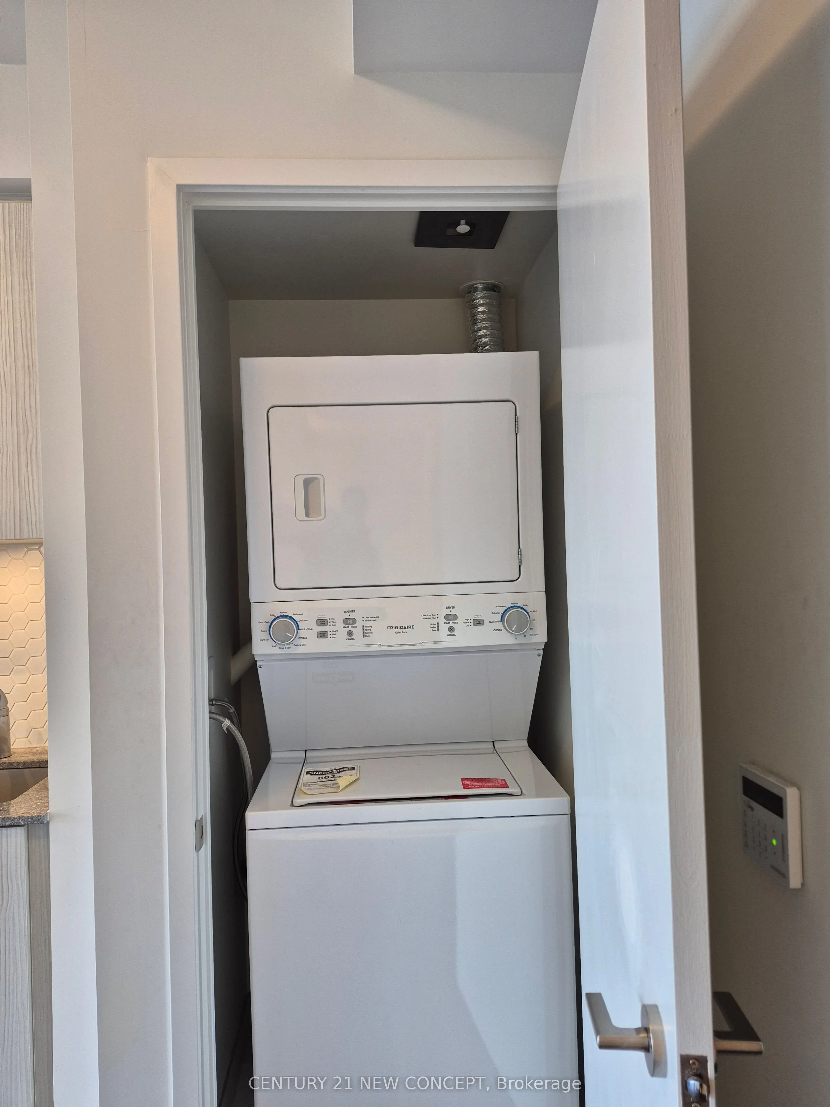 158 Front Street E, #1205