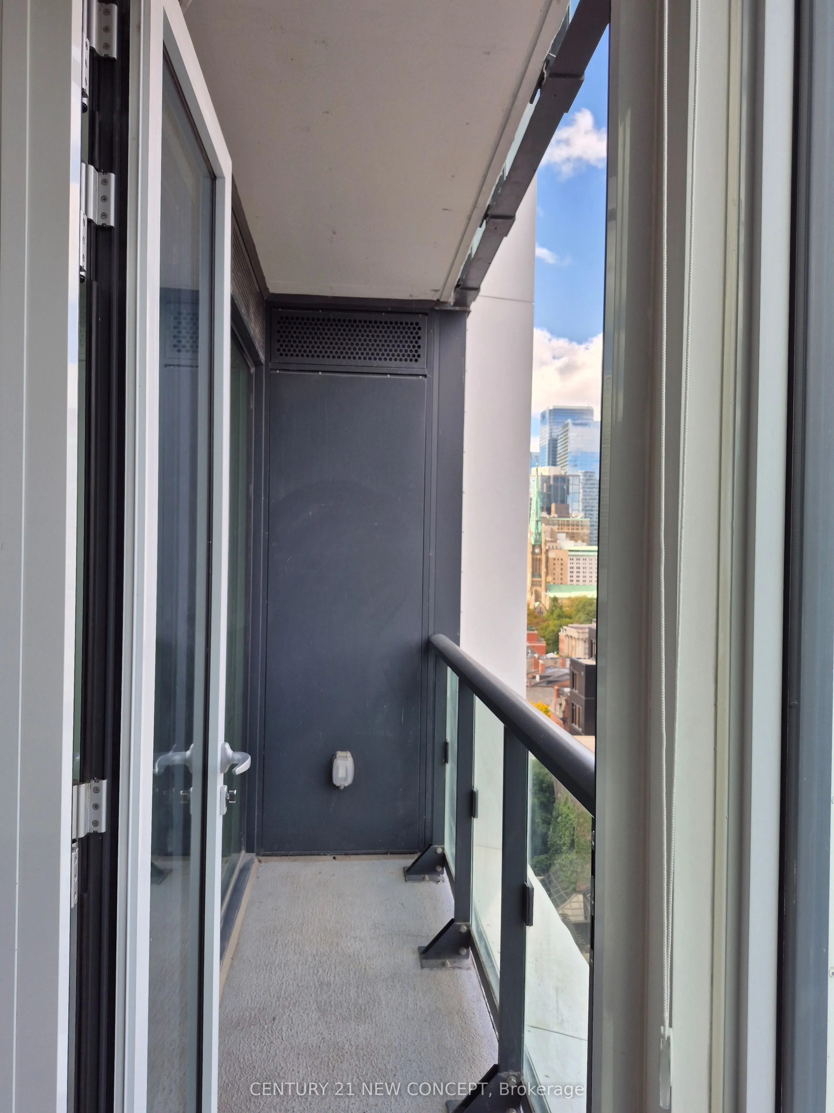 158 Front Street E, #1205