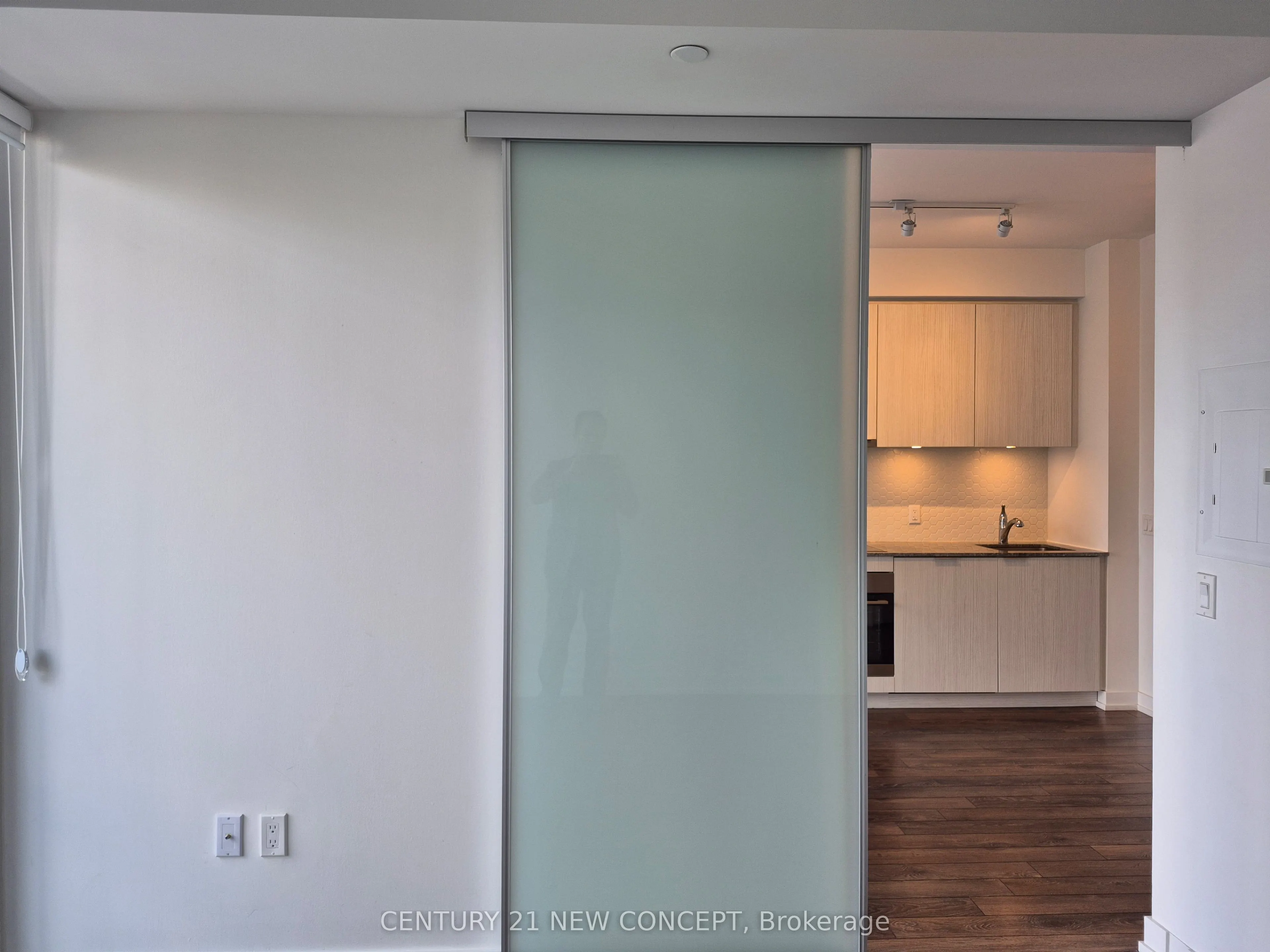 158 Front Street E, #1205