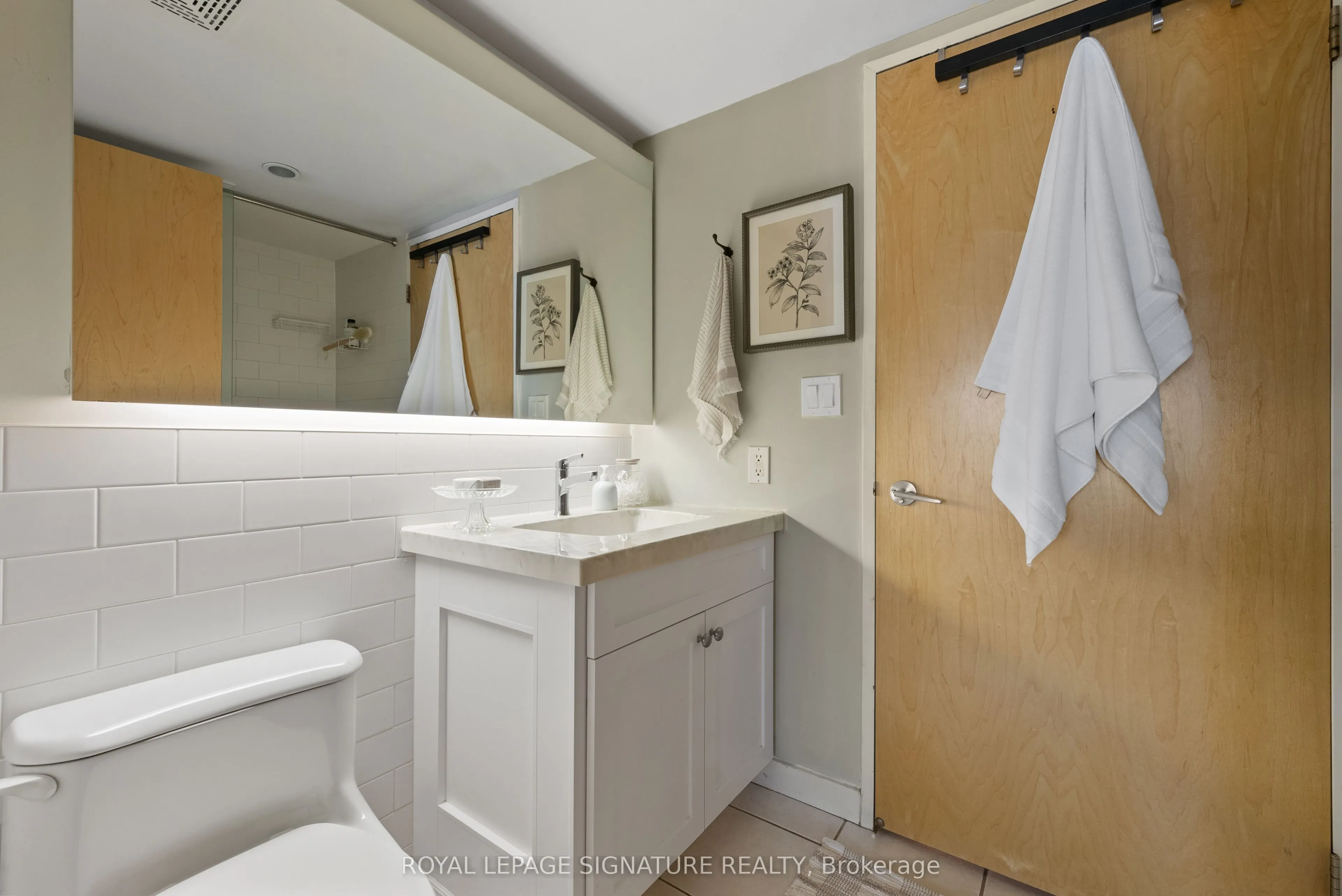 1005 King Street W, #610