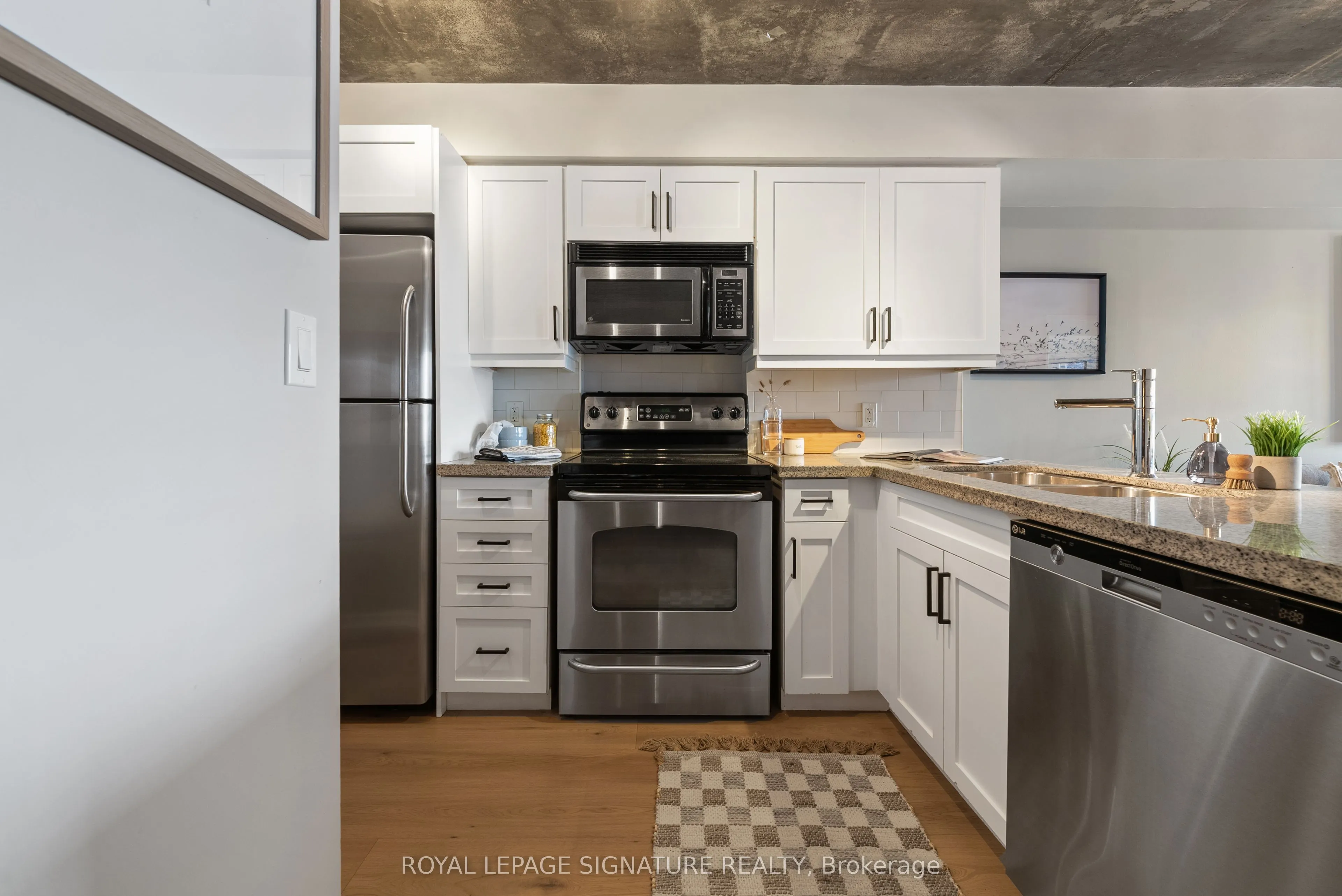 1005 King Street W, #610