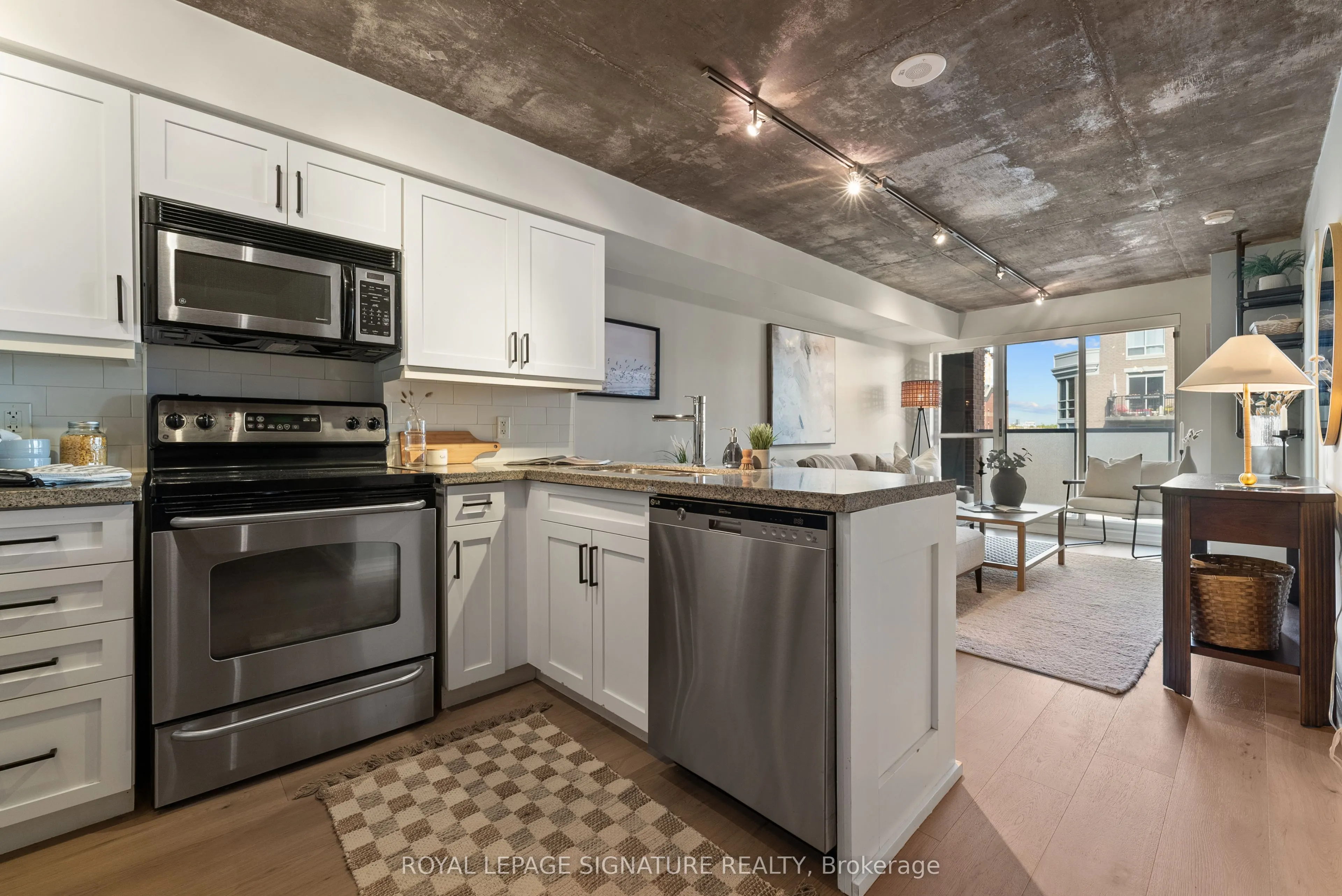 1005 King Street W, #610