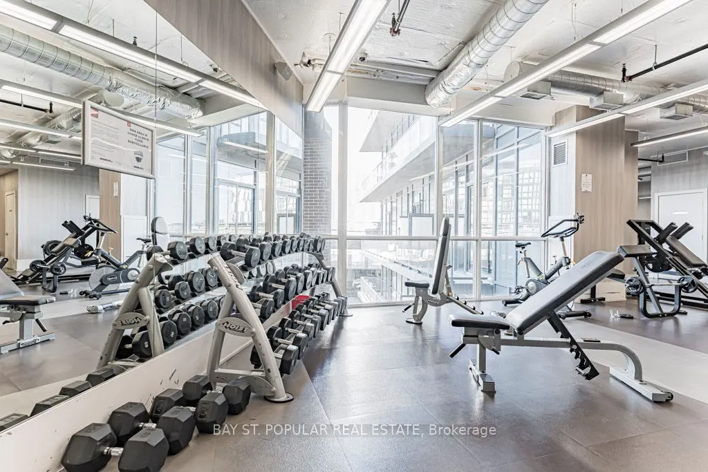 20 Bruyeres Mews, #1503
