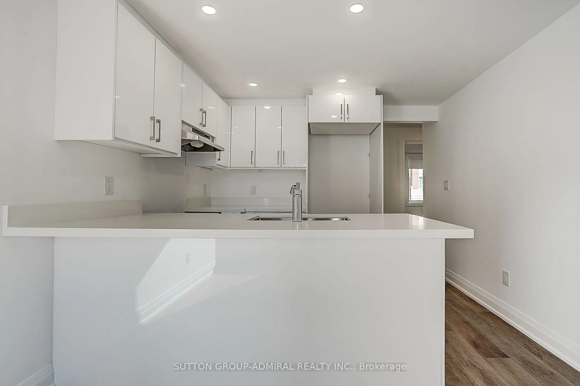 166 Vaughan Road, #2