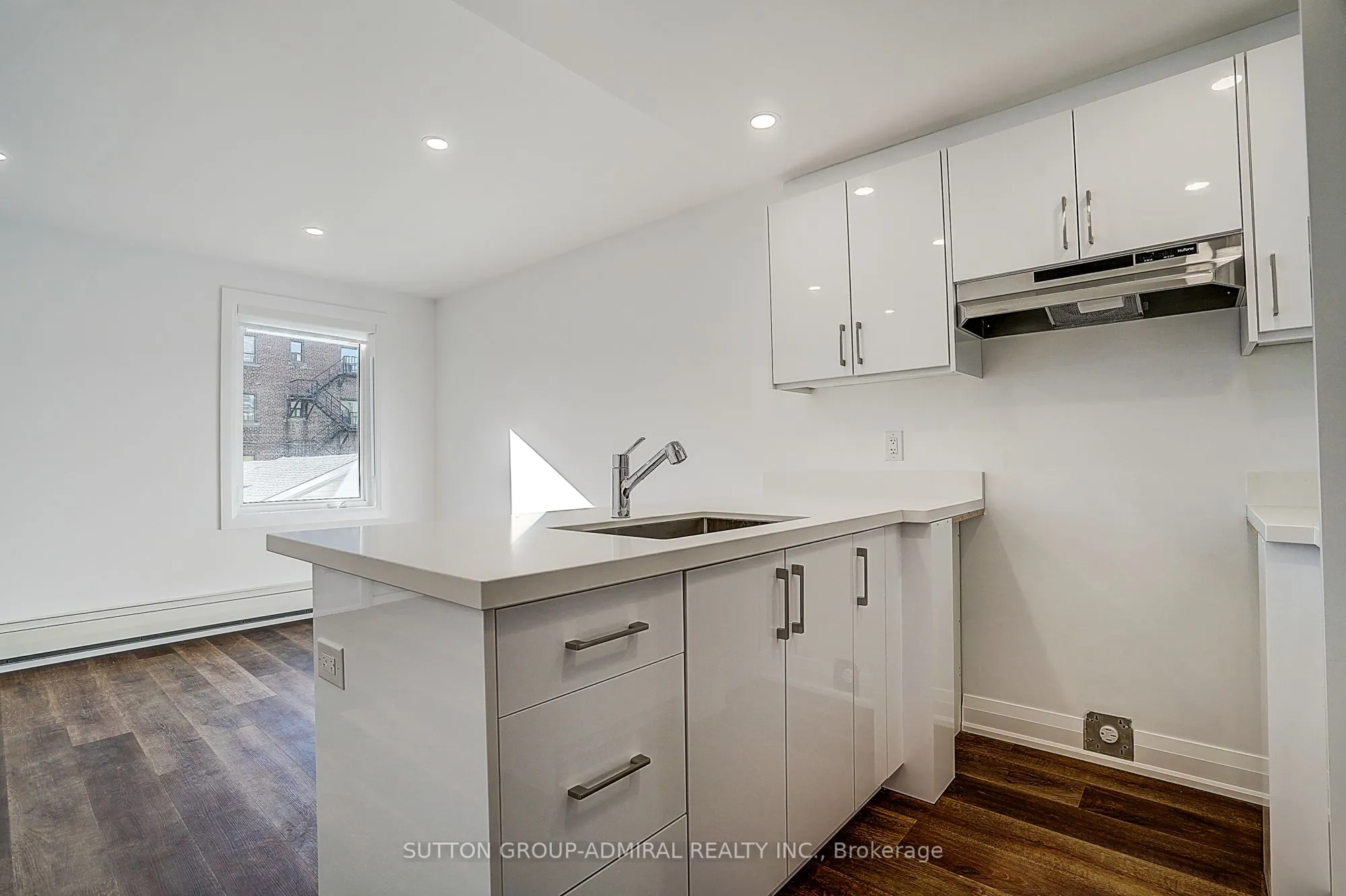 166 Vaughan Road, #2