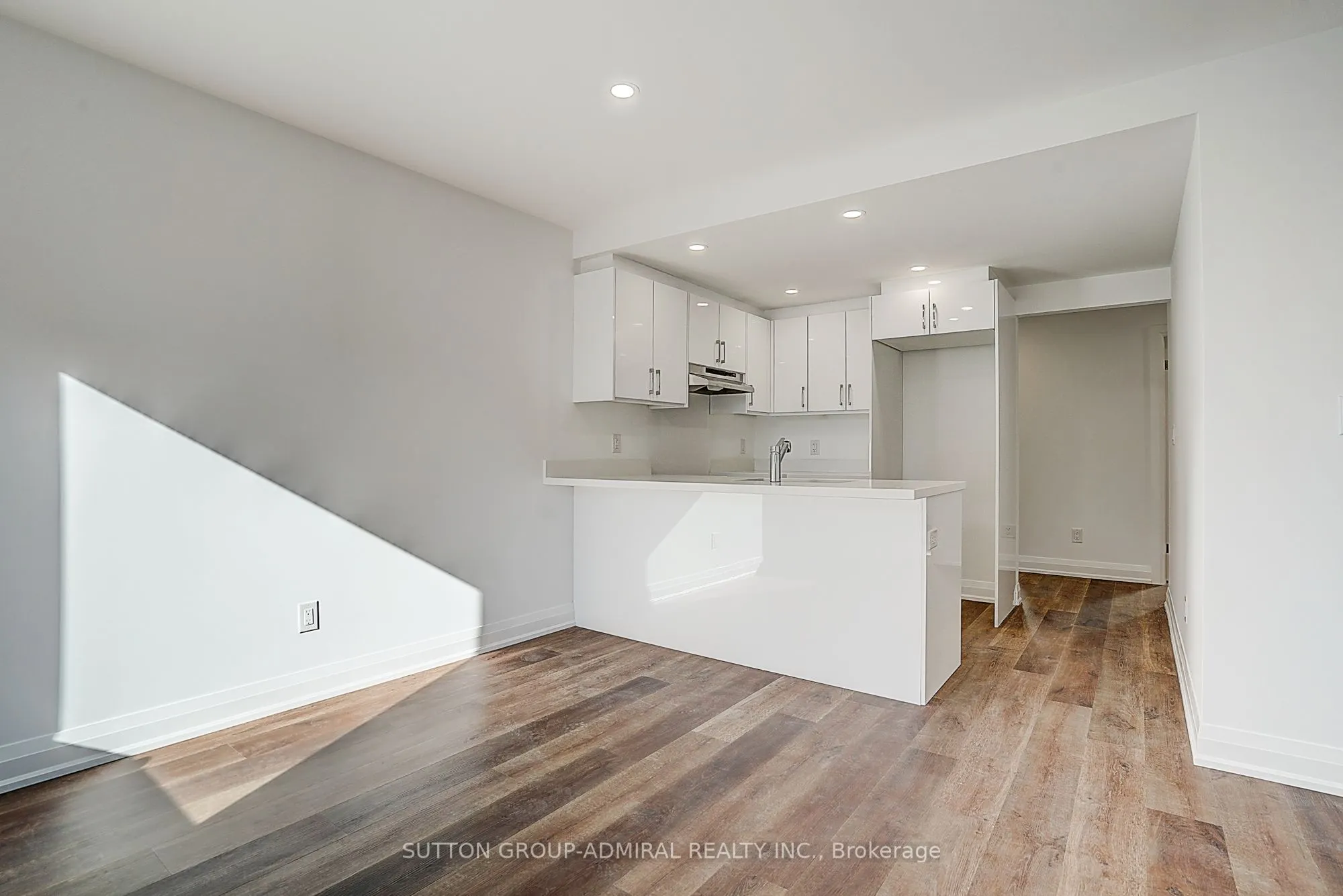 166 Vaughan Road, #2