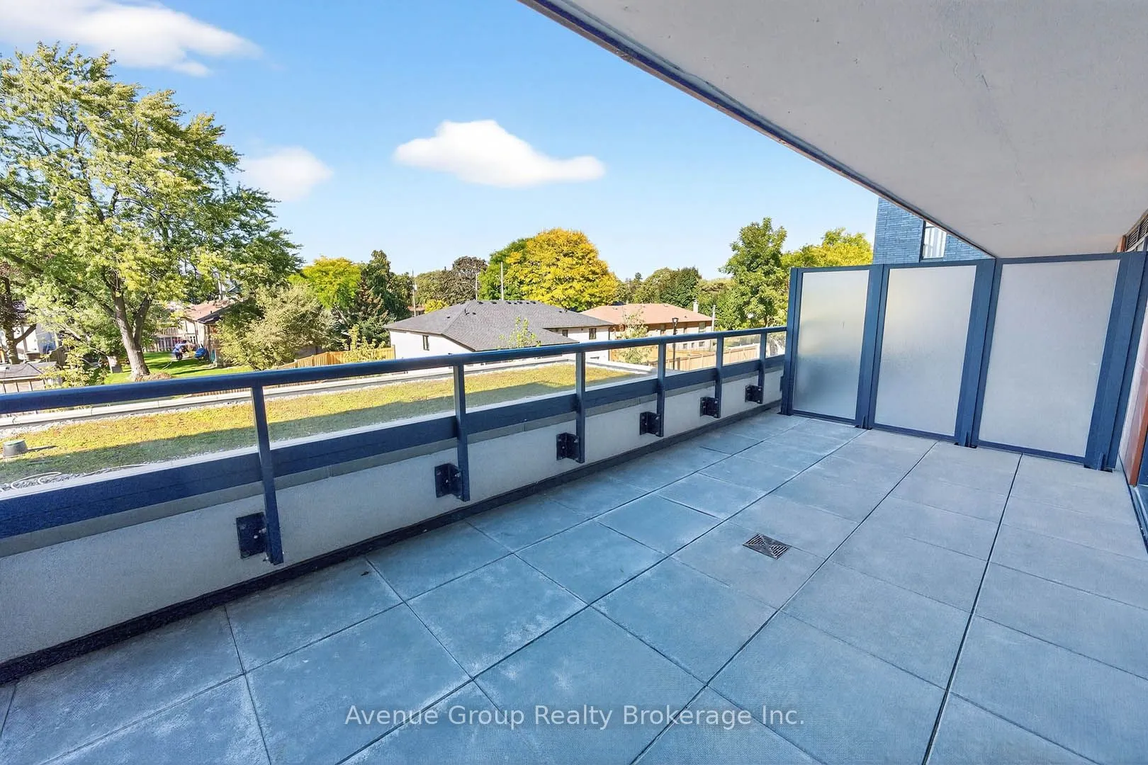 700 Sheppard Avenue W, #211