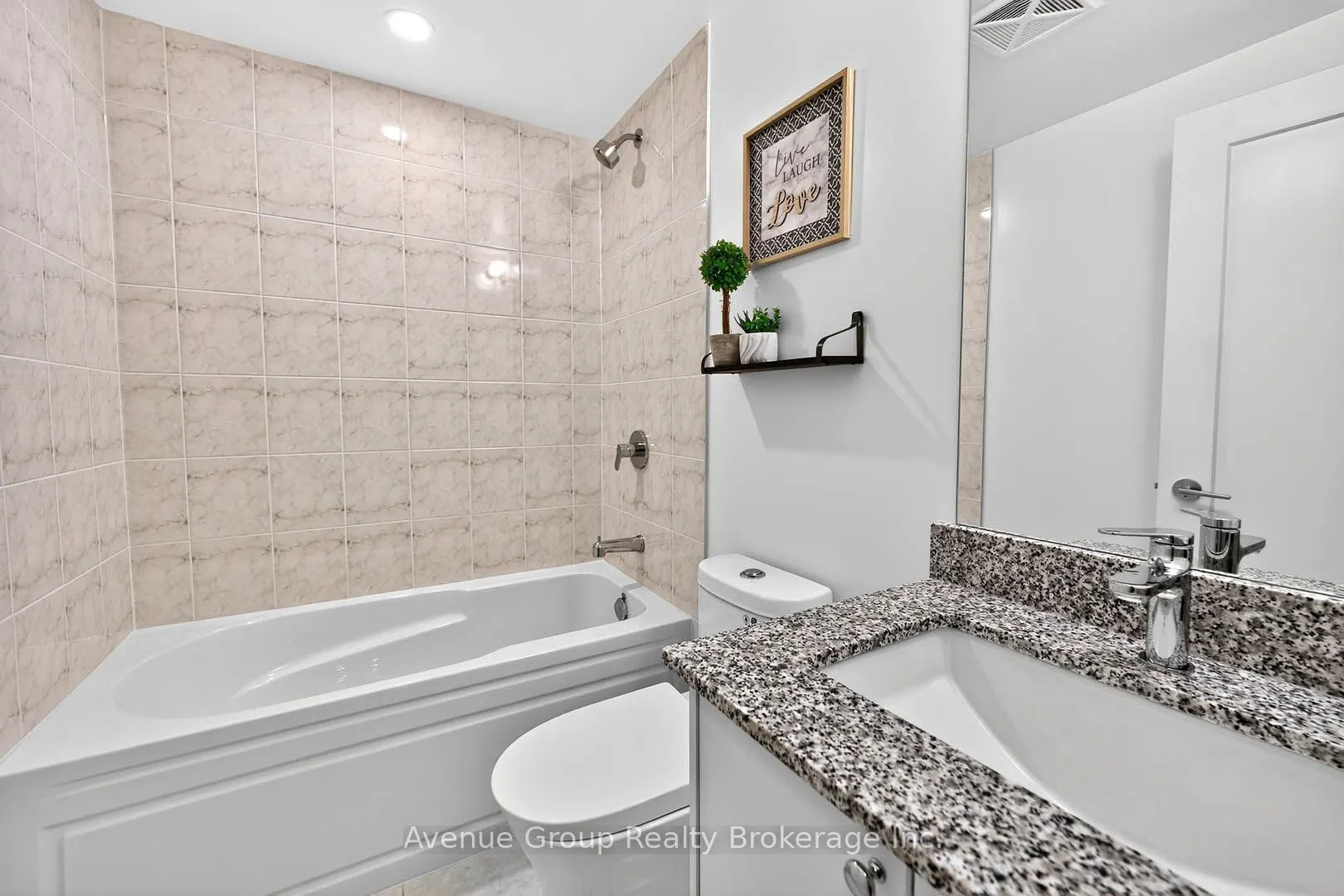 700 Sheppard Avenue W, #211