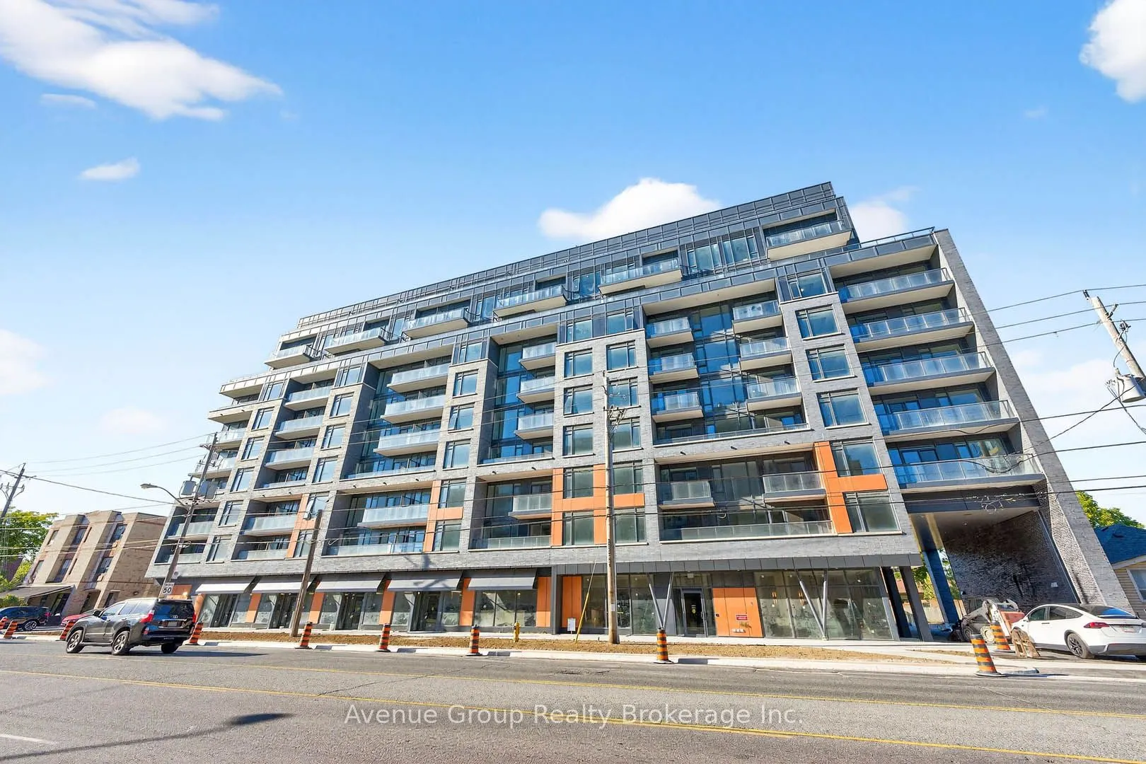 700 Sheppard Avenue W, #211