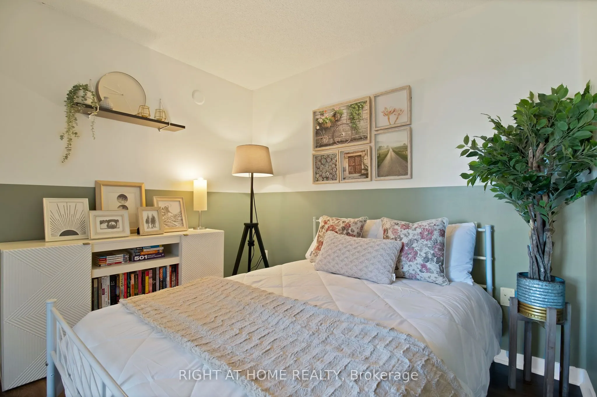 15 Fort York Boulevard, #3205