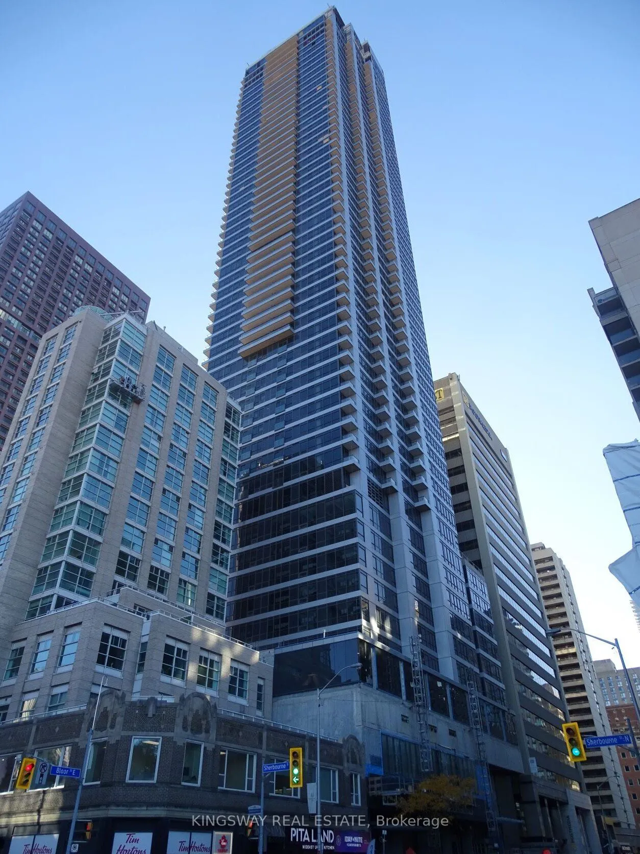 395 Bloor Street E, #1505