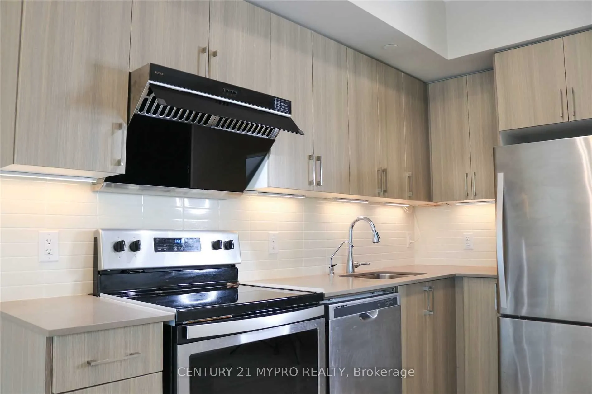591 Sheppard Avenue E, #315
