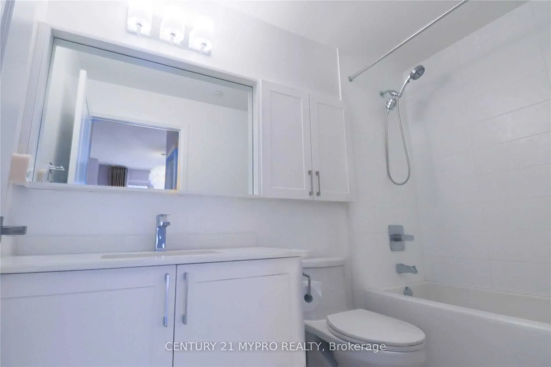 591 Sheppard Avenue E, #315
