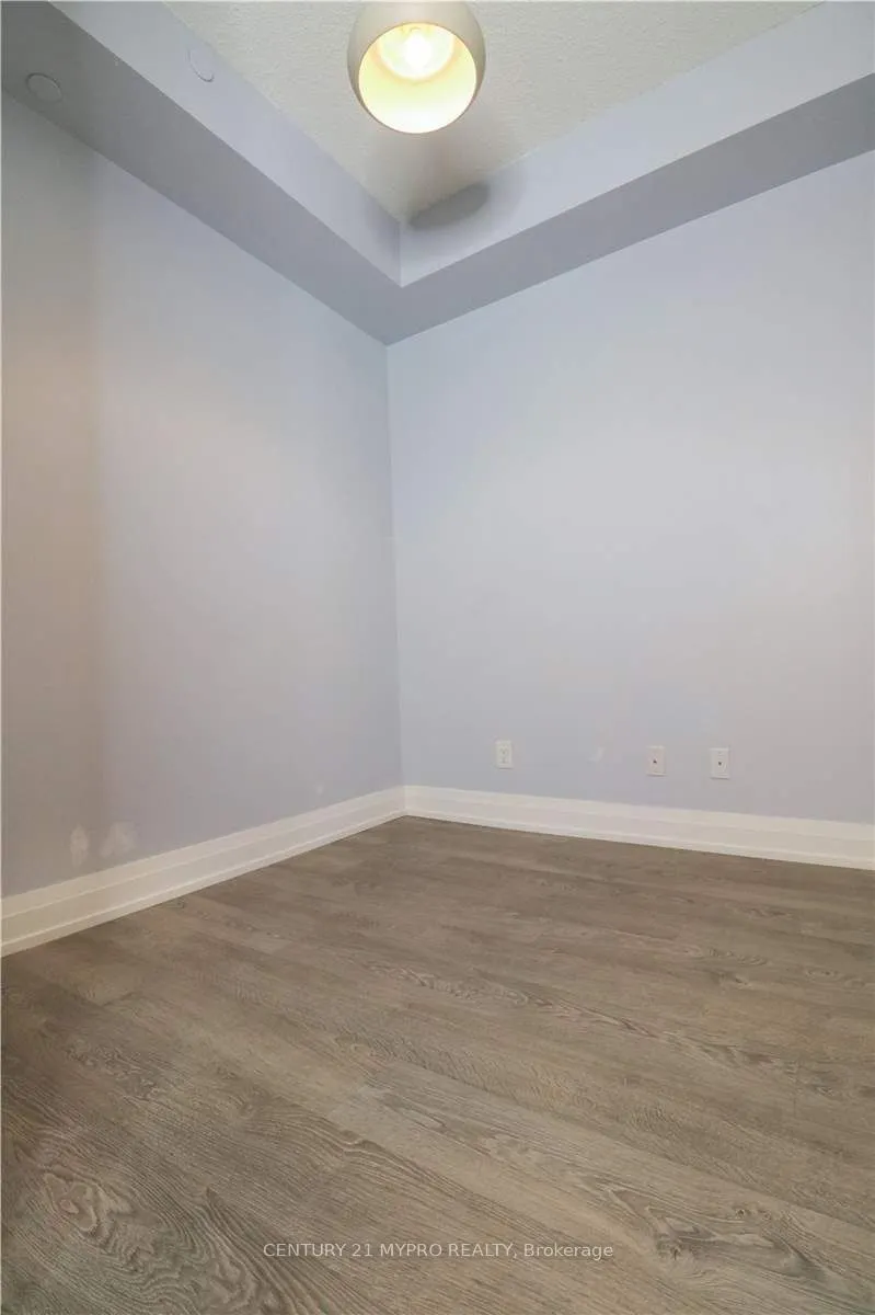591 Sheppard Avenue E, #315