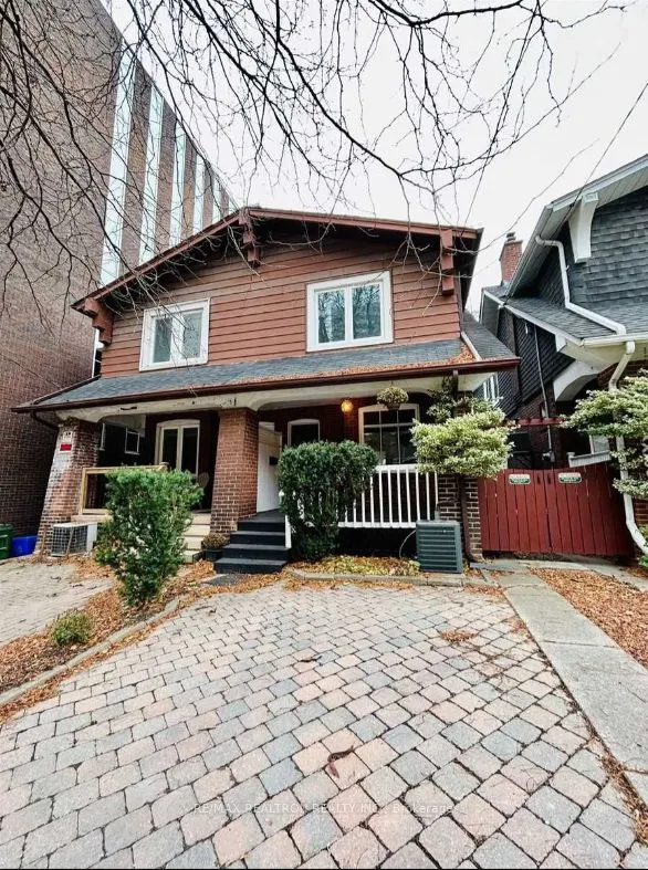 16 Henning Avenue