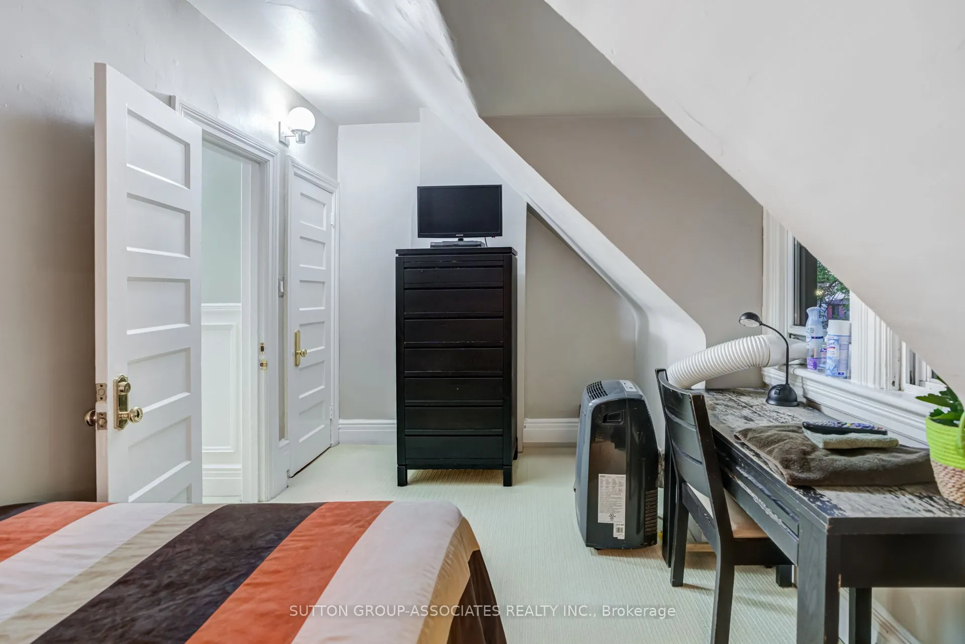 224 Lippincott Street