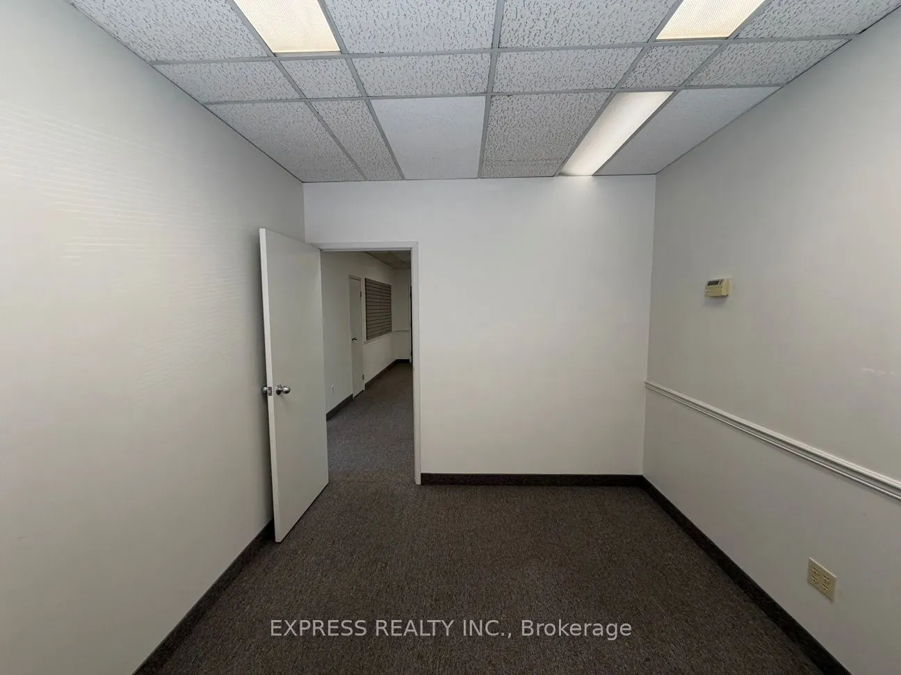 121 Willowdale Avenue, #305