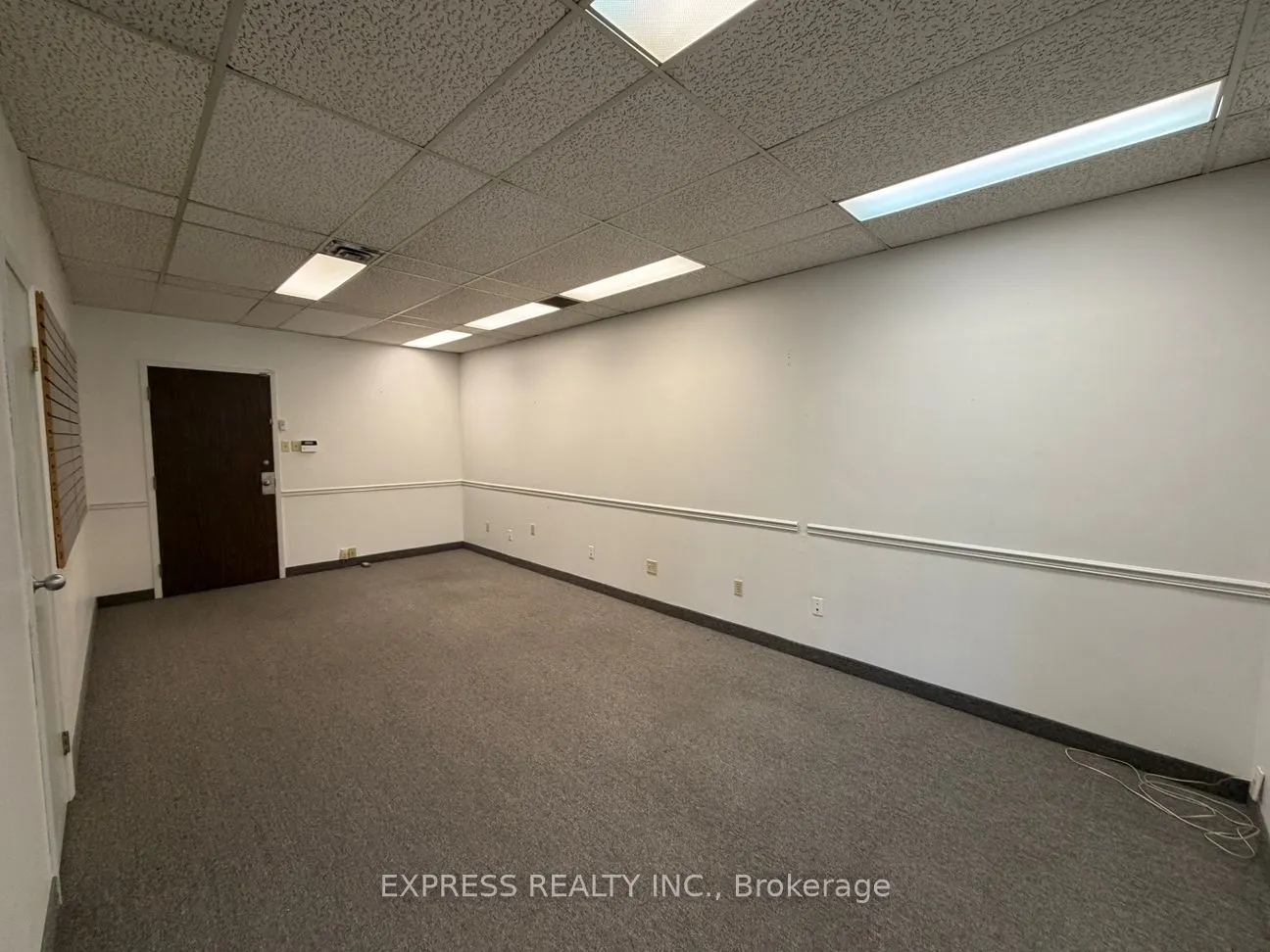 121 Willowdale Avenue, #305