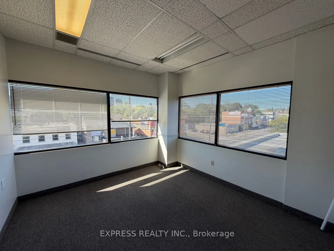 121 Willowdale Avenue, #305