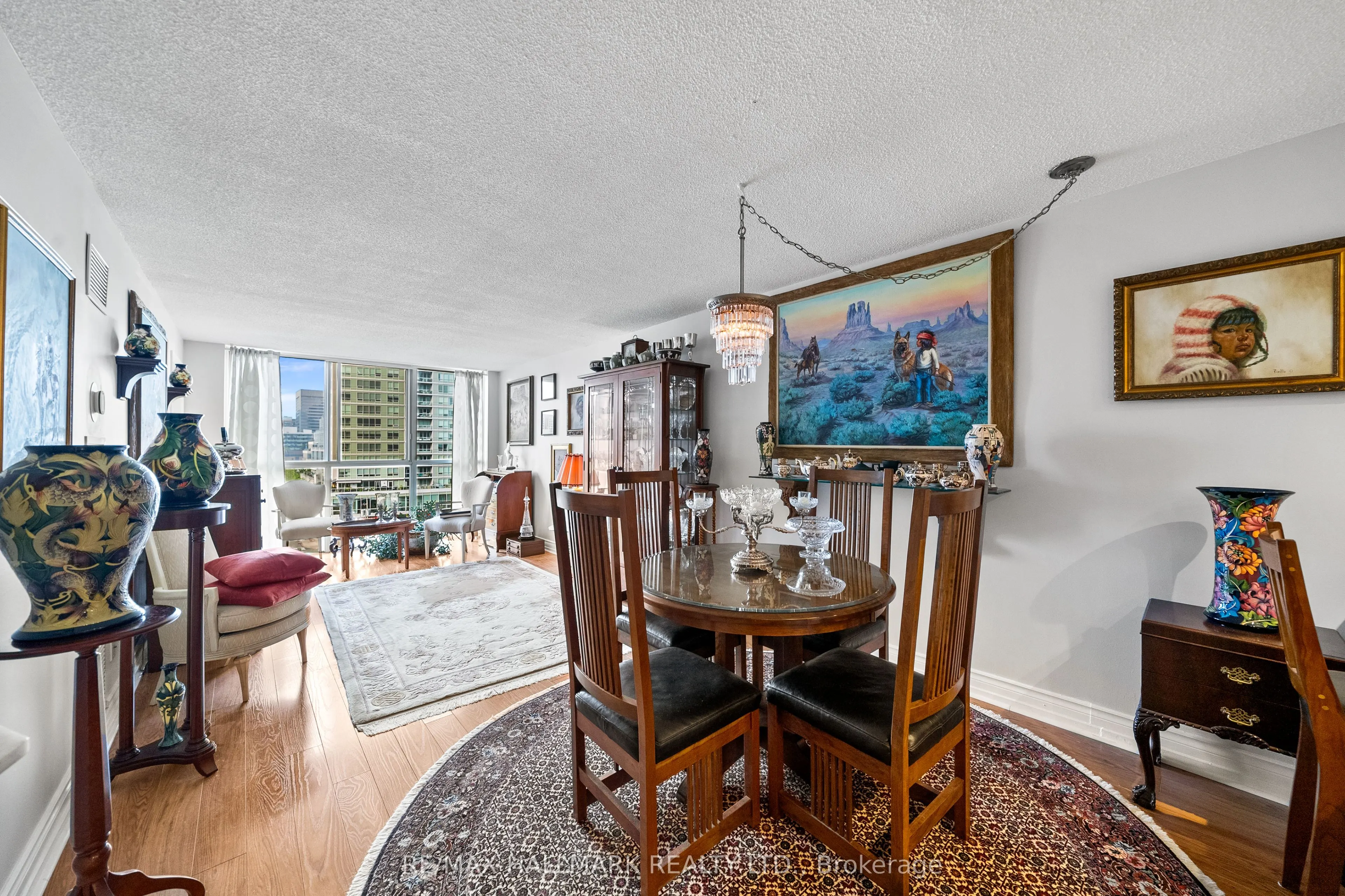 15 Maitland Place, #906